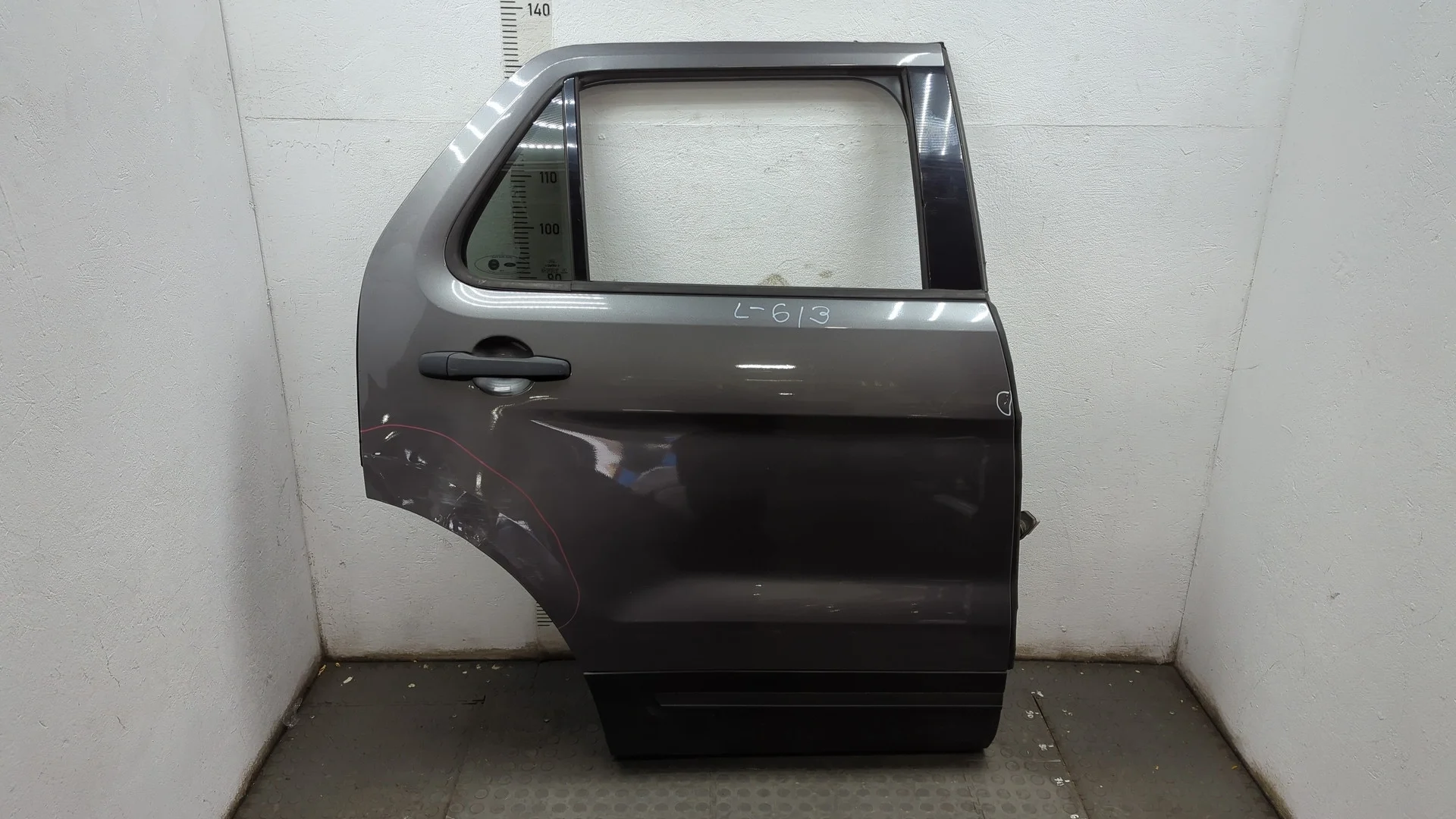 Дверь боковая (легковая) Ford Explorer 2015-2019 КПП автомат 4х4 (АКПП) Б/Н 3,7i Бензин 3.7 л Инжектор