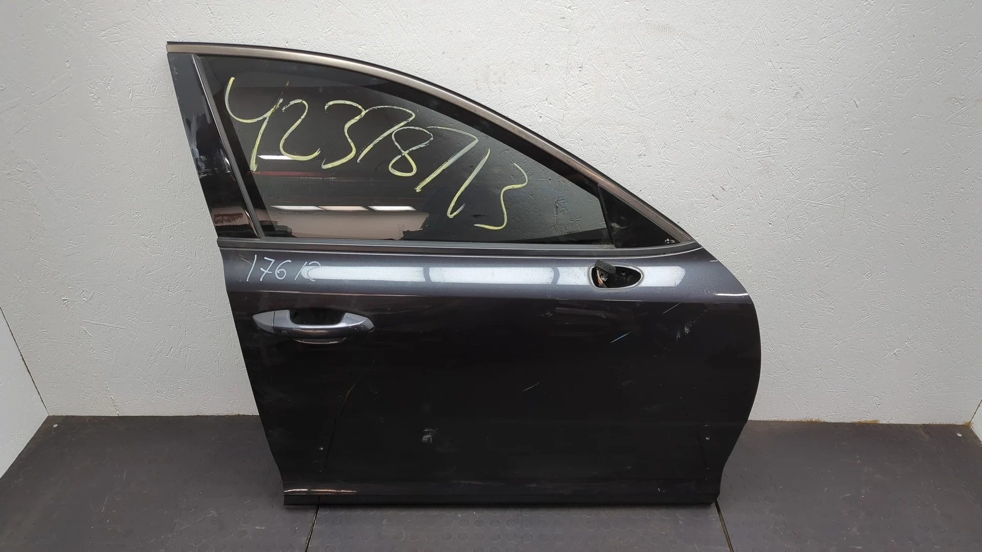 Дверь боковая (легковая) Kia Stinger 2017-2021 КПП автомат 4х4 (АКПП) G6DP Бензин 3.3 л Турбо-инжектор