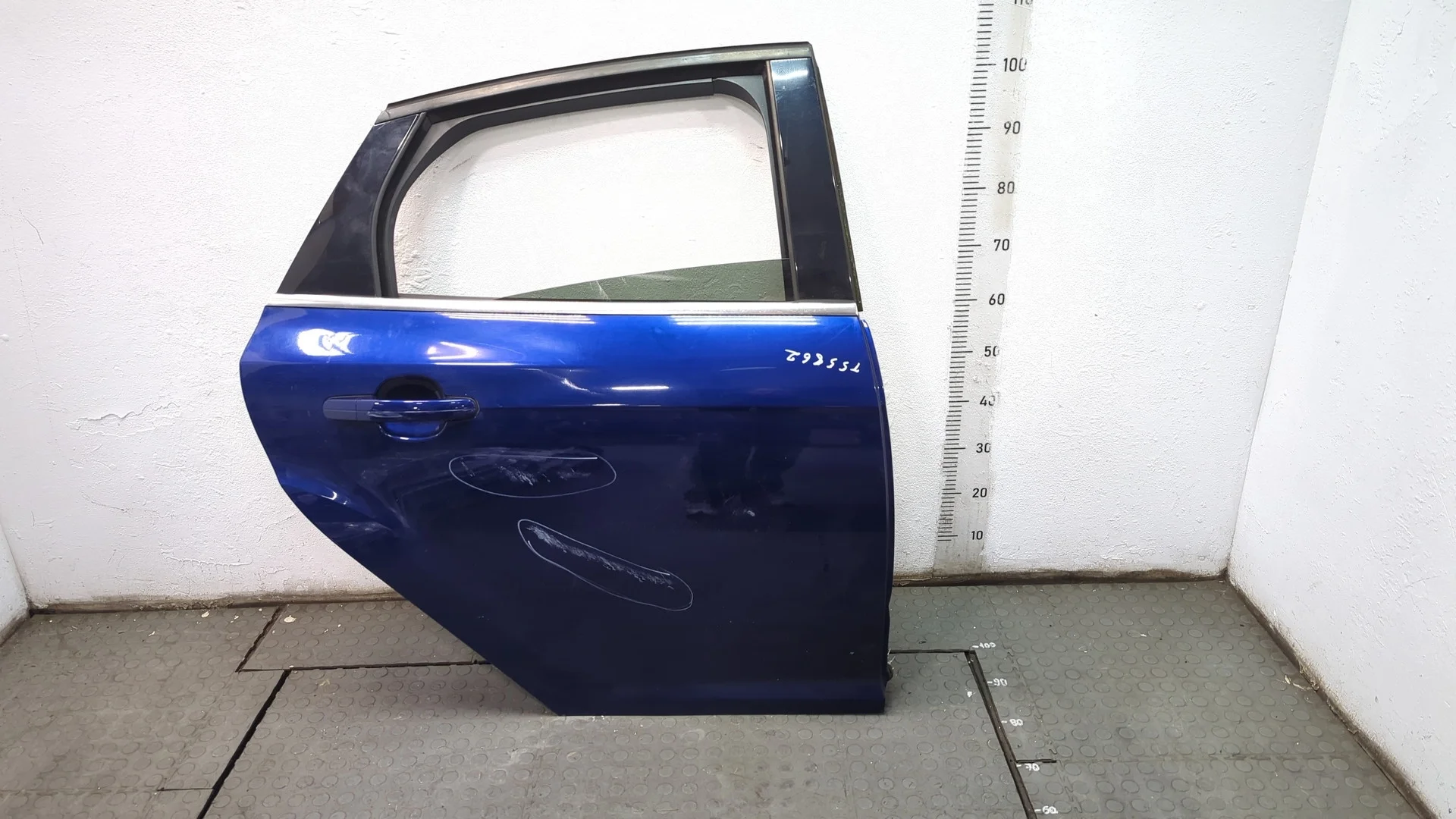 Дверь боковая (легковая) Ford Focus 3 2011-2015 КПП 6-ст.мех.(МКПП) M1DA Бензин 1 л