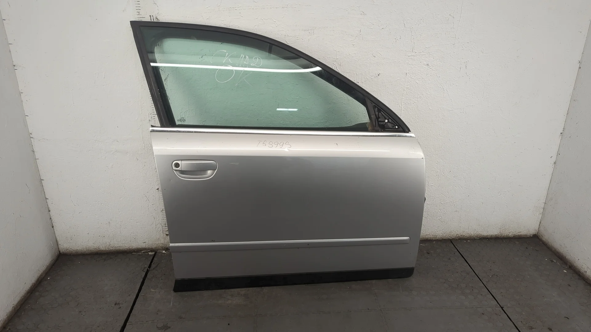 Дверь боковая (легковая) Audi A4 (B6) 2000-2006 КПП 6-ст.мех 4х4 (МКПП) AKE Дизель 2.5 л TDI