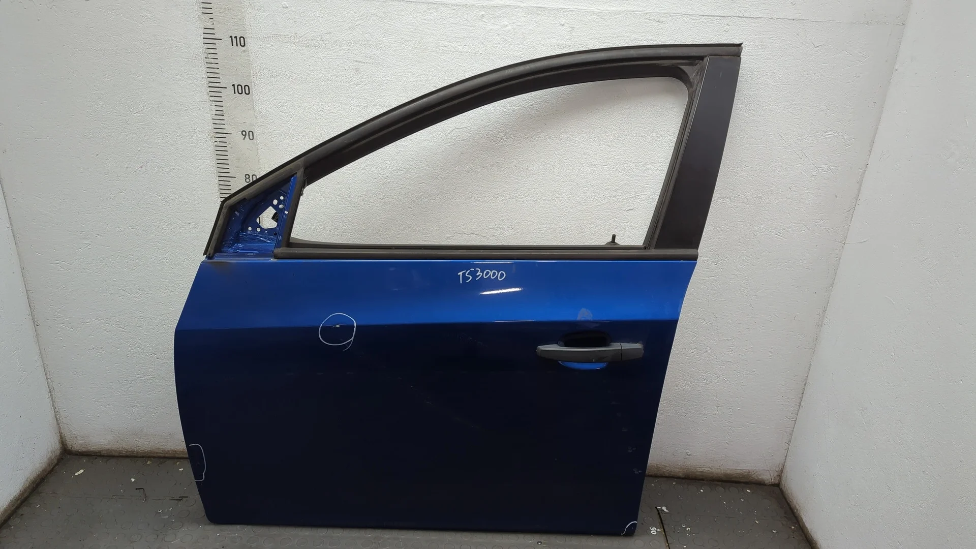 Дверь боковая (легковая) Chevrolet Cruze 2009-2015 КПП 5-ст.мех.(МКПП) F16D4 Бензин 1.6 л Инжектор