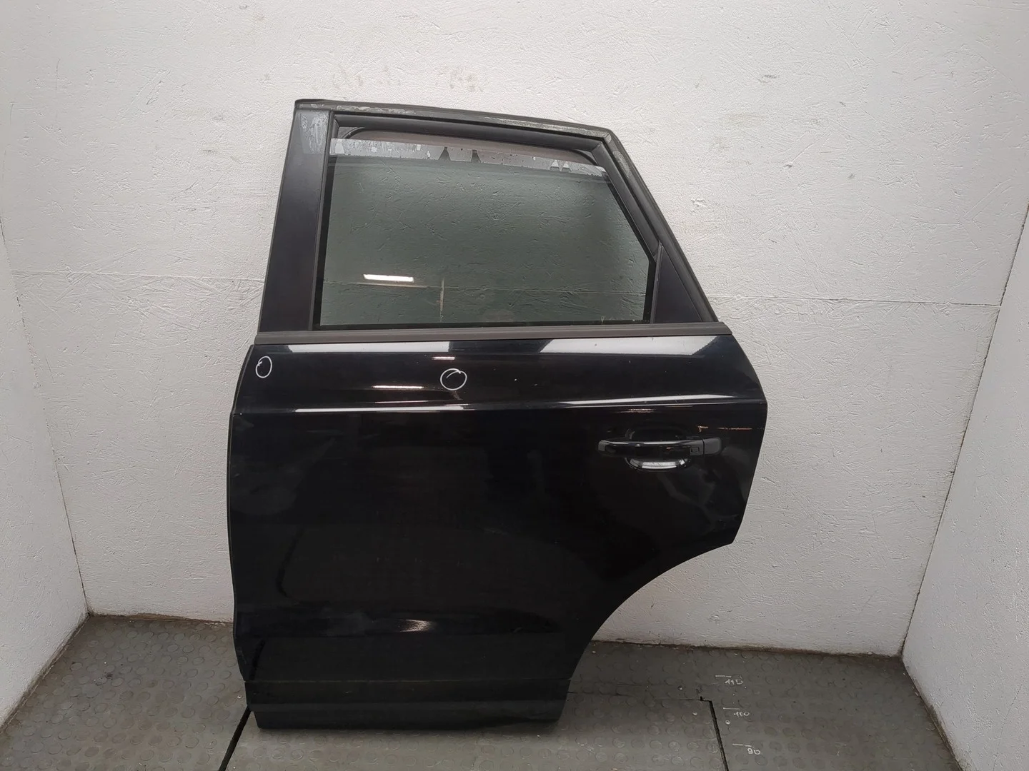 Дверь боковая (легковая) Audi Q3 2011-2018 КПП автомат (АКПП) CCTA Бензин 2 л TSI