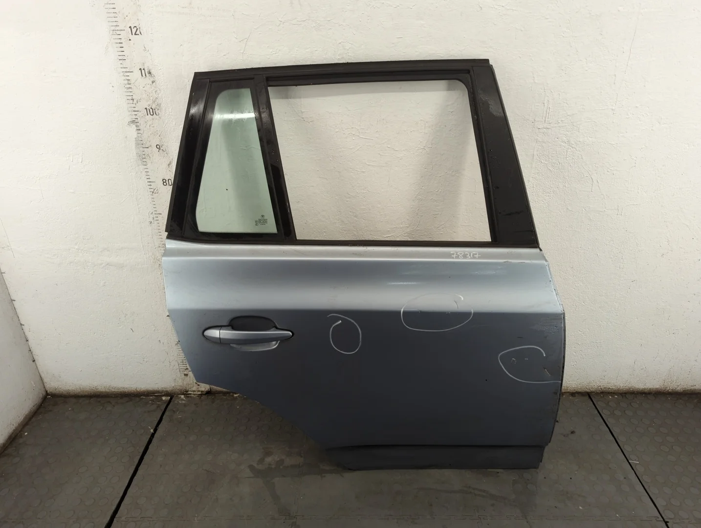 Дверь боковая (легковая) BMW X3 E83 2003-2010 КПП 6-ст.мех 4х4 (МКПП) 204D4 / M47N Дизель 2 л Турбо