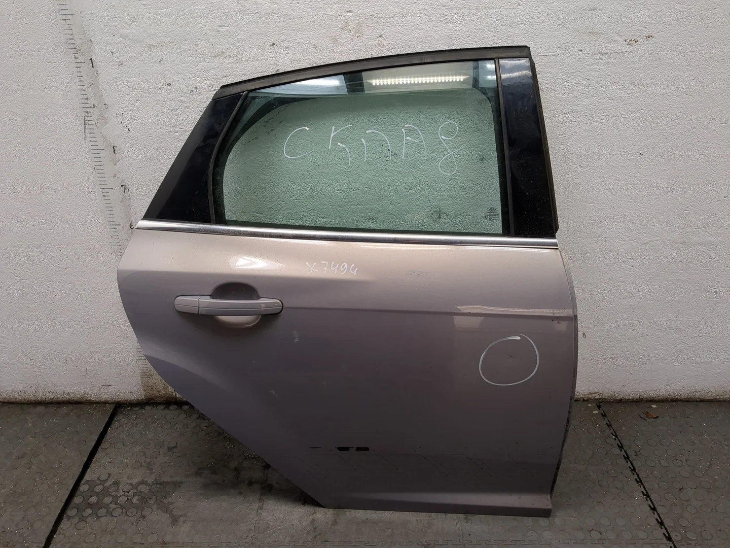 Дверь боковая (легковая) Ford Focus 3 2011-2015 КПП 5-ст.мех.(МКПП) M2DA Бензин 1 л EcoBoost