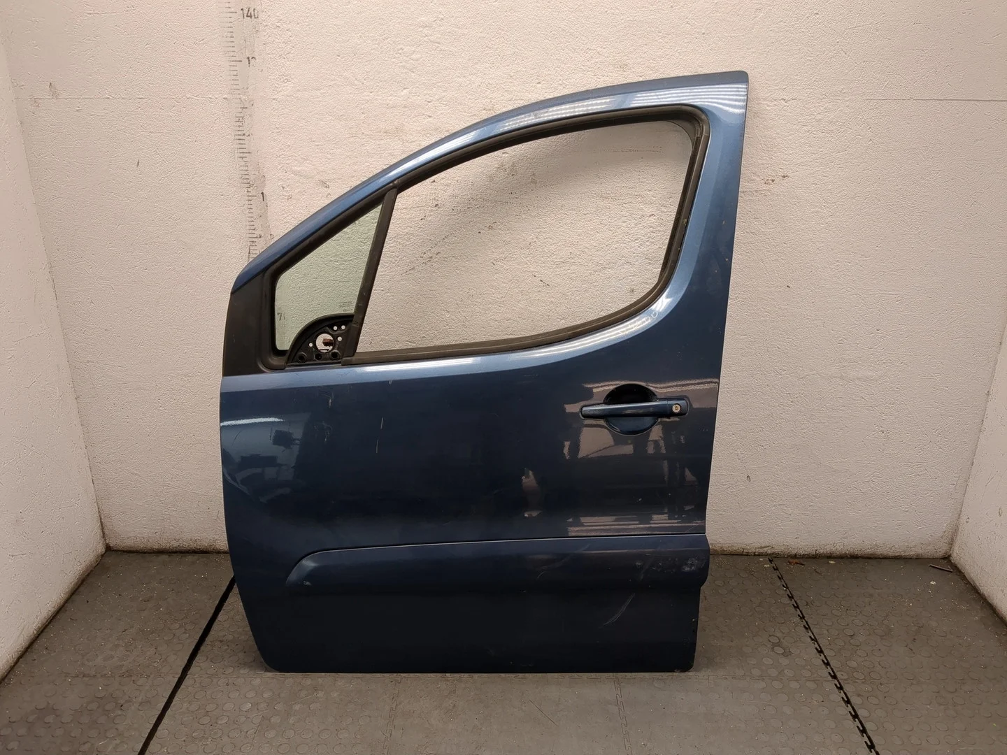 Дверь боковая (легковая) Peugeot Partner 2012-2015 КПП 5-ст.мех.(МКПП) 9HP Дизель 1.6 л HDI