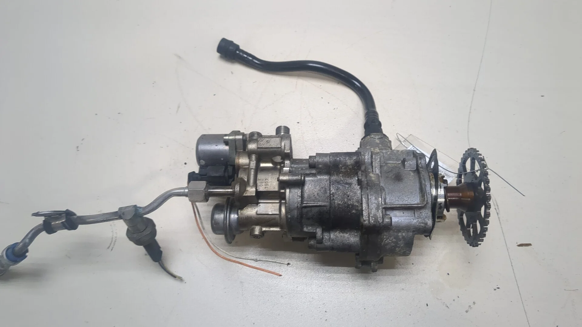 ТНВД BMW 3 E90, E91, E92, E93 2005-2012 КПП 6-ст.мех.(МКПП) N53B30A Бензин 3 л Инжектор