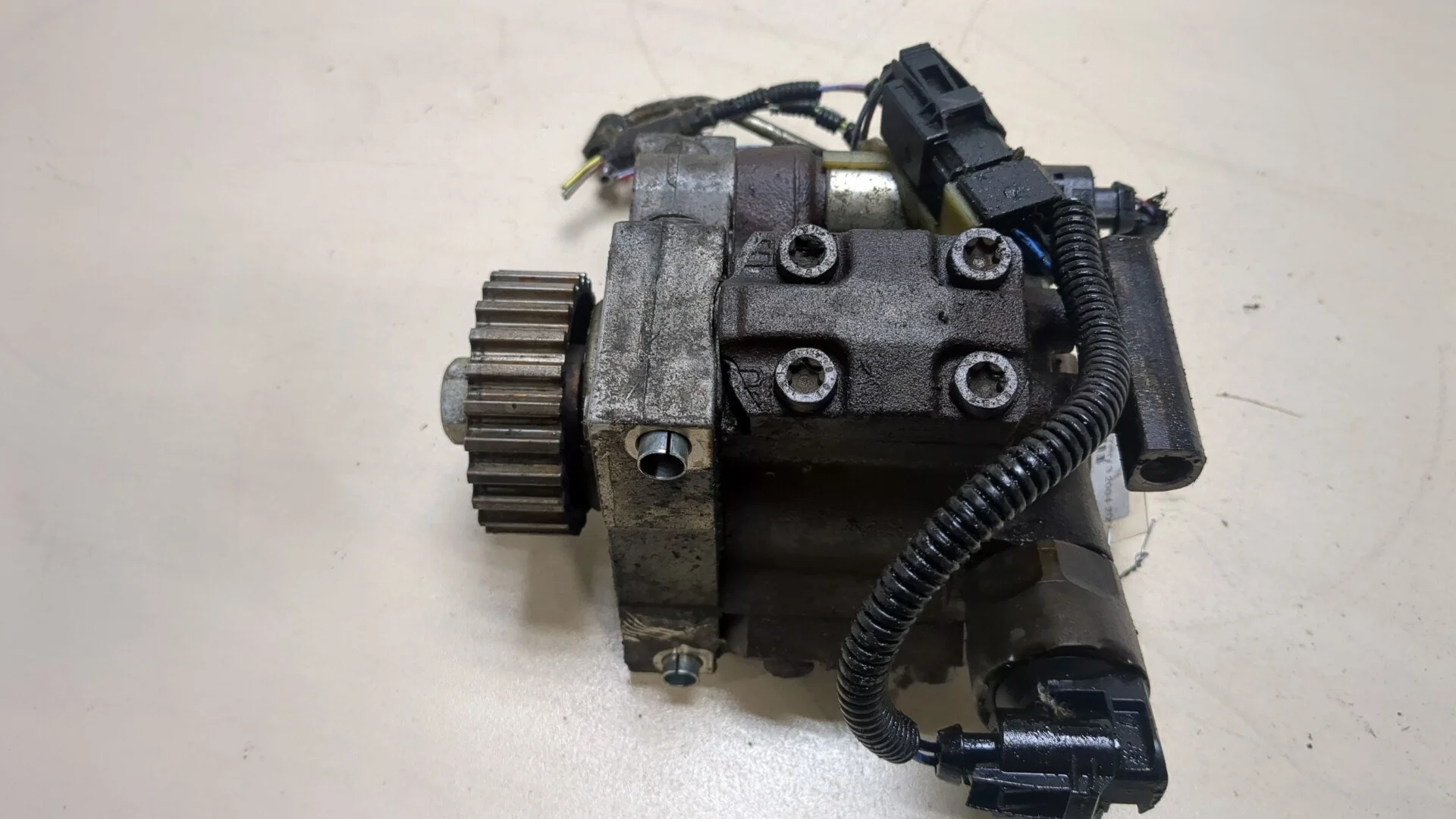 ТНВД Land Rover Discovery 3 2004-2009 КПП 6-ст.мех 4х4 (МКПП) 276DT Дизель 2.7 л Турбо