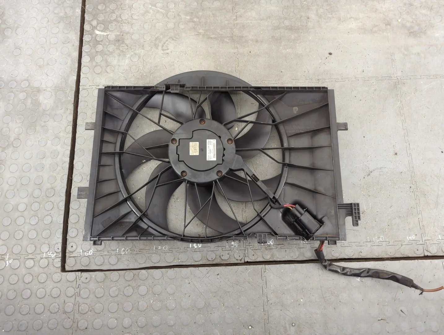 Вентилятор радиатора Mercedes-Benz CLK W209 2002-2010 КПП автомат (АКПП) OM 646.966 Дизель 2.1 л