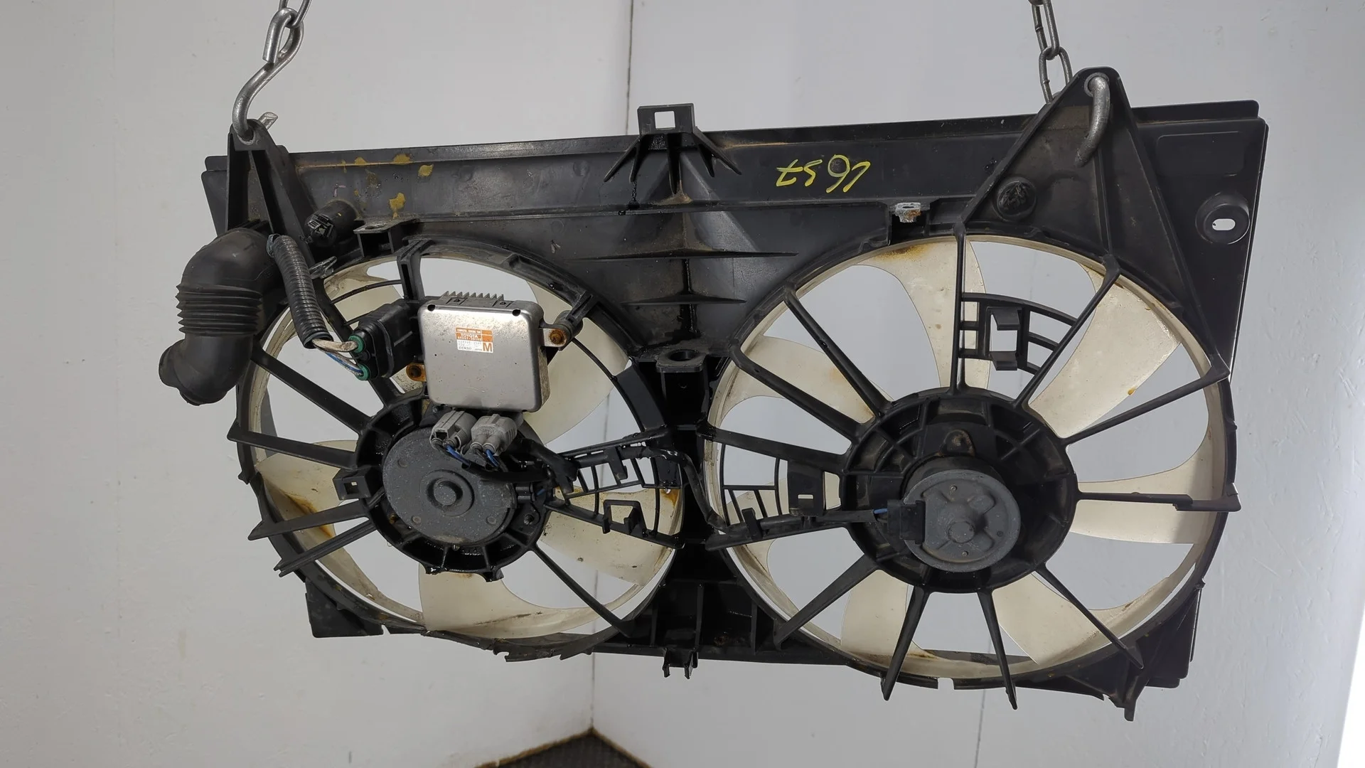 Вентилятор радиатора Lexus GS 2011-2020 КПП автомат 4х4 (АКПП) 2GRFSE Бензин 3.5 л Инжектор