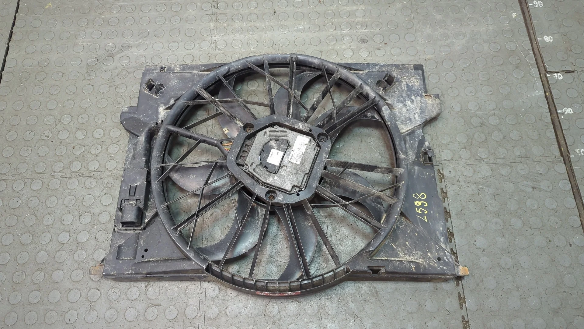 Вентилятор радиатора Mercedes-Benz E-Class W211 2002-2009 КПП автомат (АКПП) M272.964 Бензин 3.5 л Инжектор