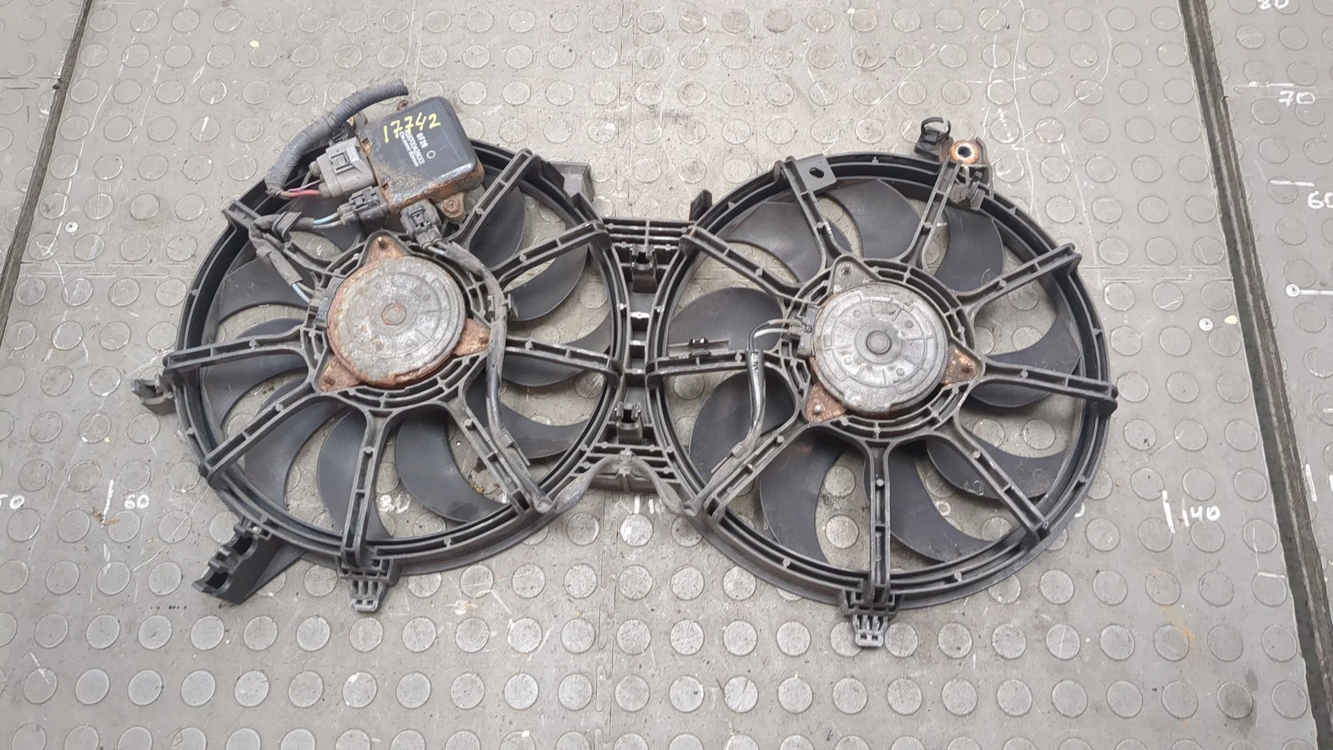 Вентилятор радиатора Infiniti FX 2008-2013 КПП автомат 4х4 (АКПП) VQ35HR Бензин 3.5 л Инжектор