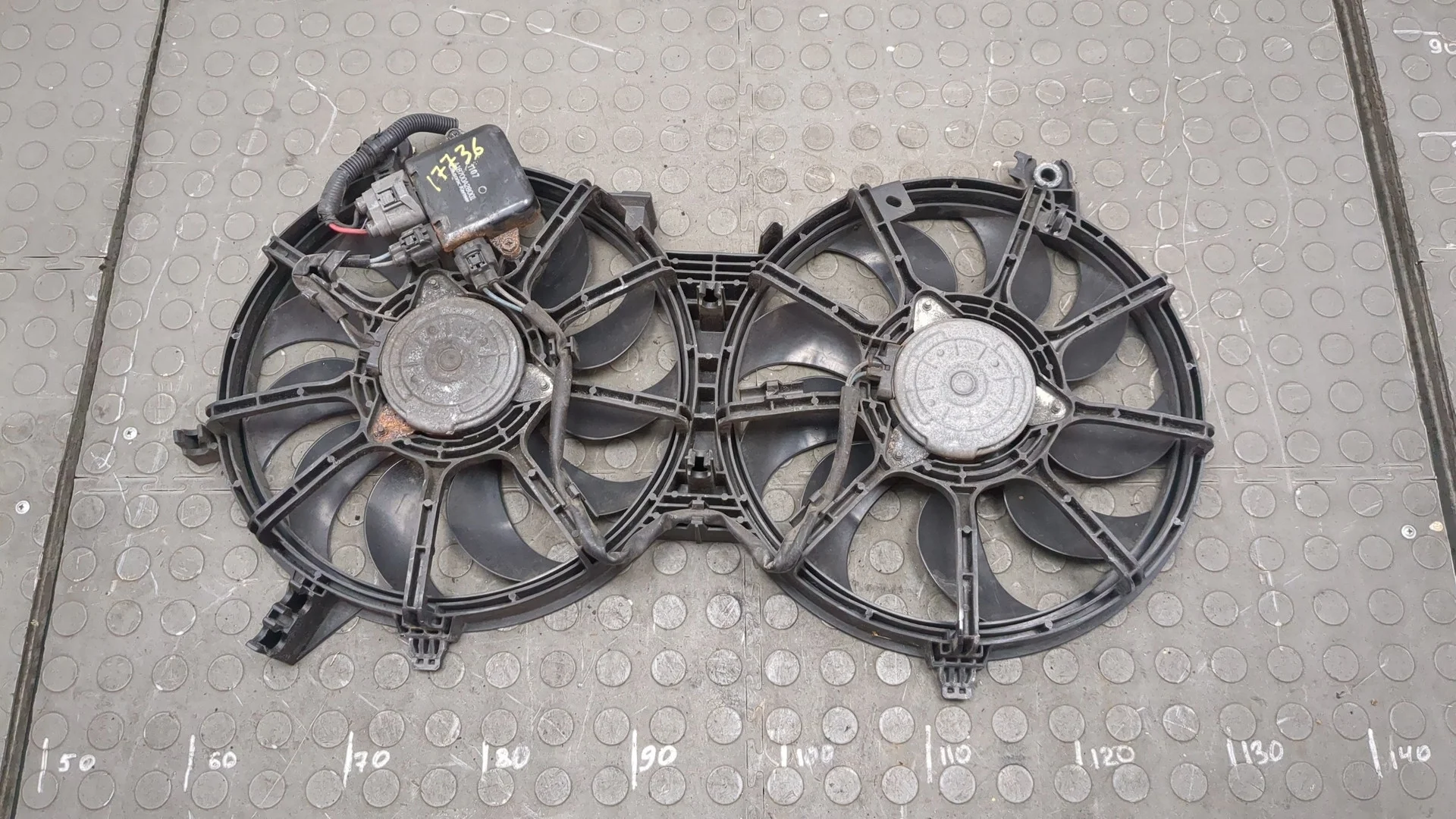 Вентилятор радиатора Infiniti EX35 КПП автомат 4х4 (АКПП) VQ35HR Бензин 3.5 л Инжектор