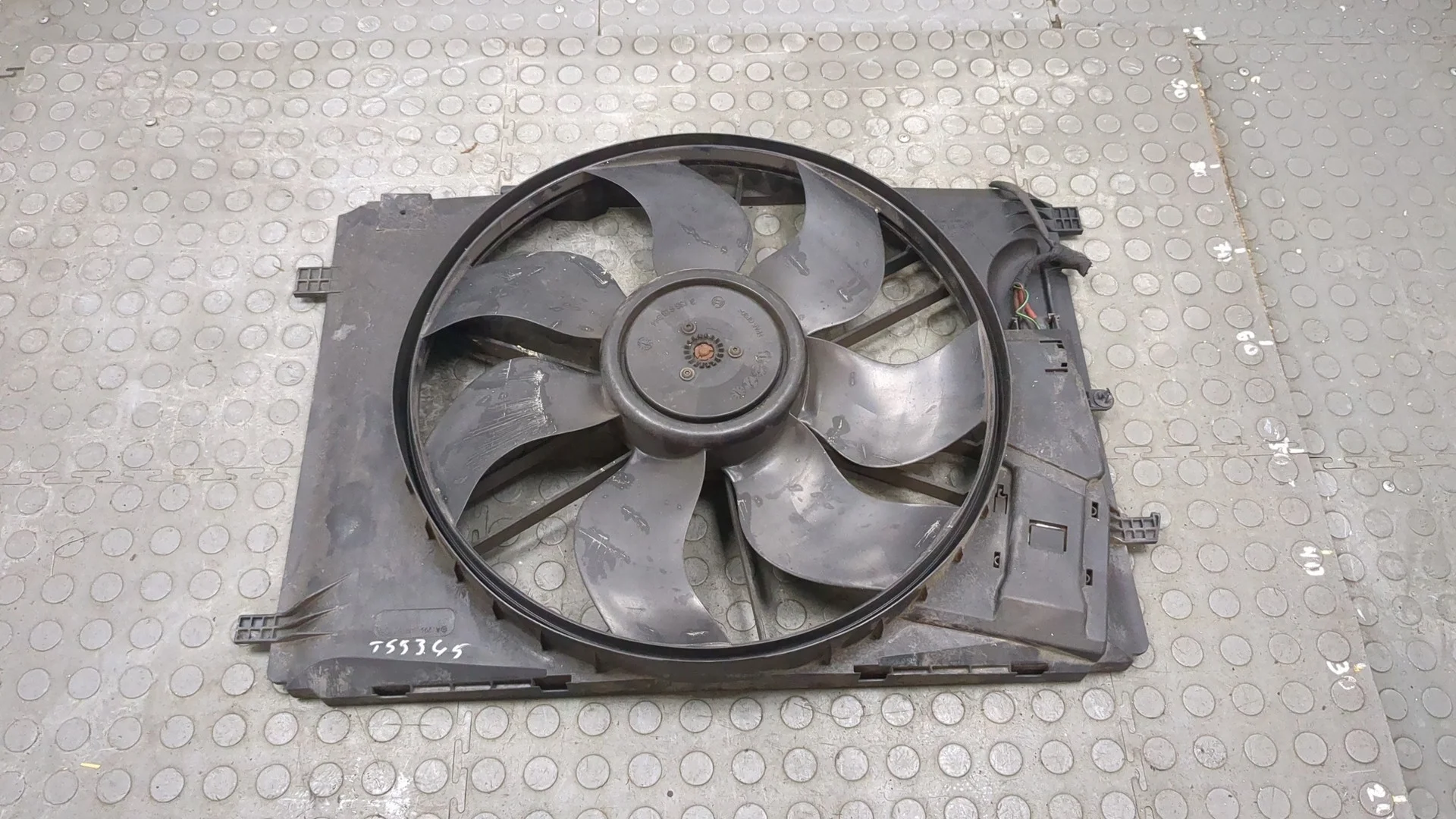 Вентилятор радиатора Mercedes-Benz C W204 2006-2015 КПП 6-ст.мех.(МКПП) OM 646.811 Дизель 2.2 л CDI