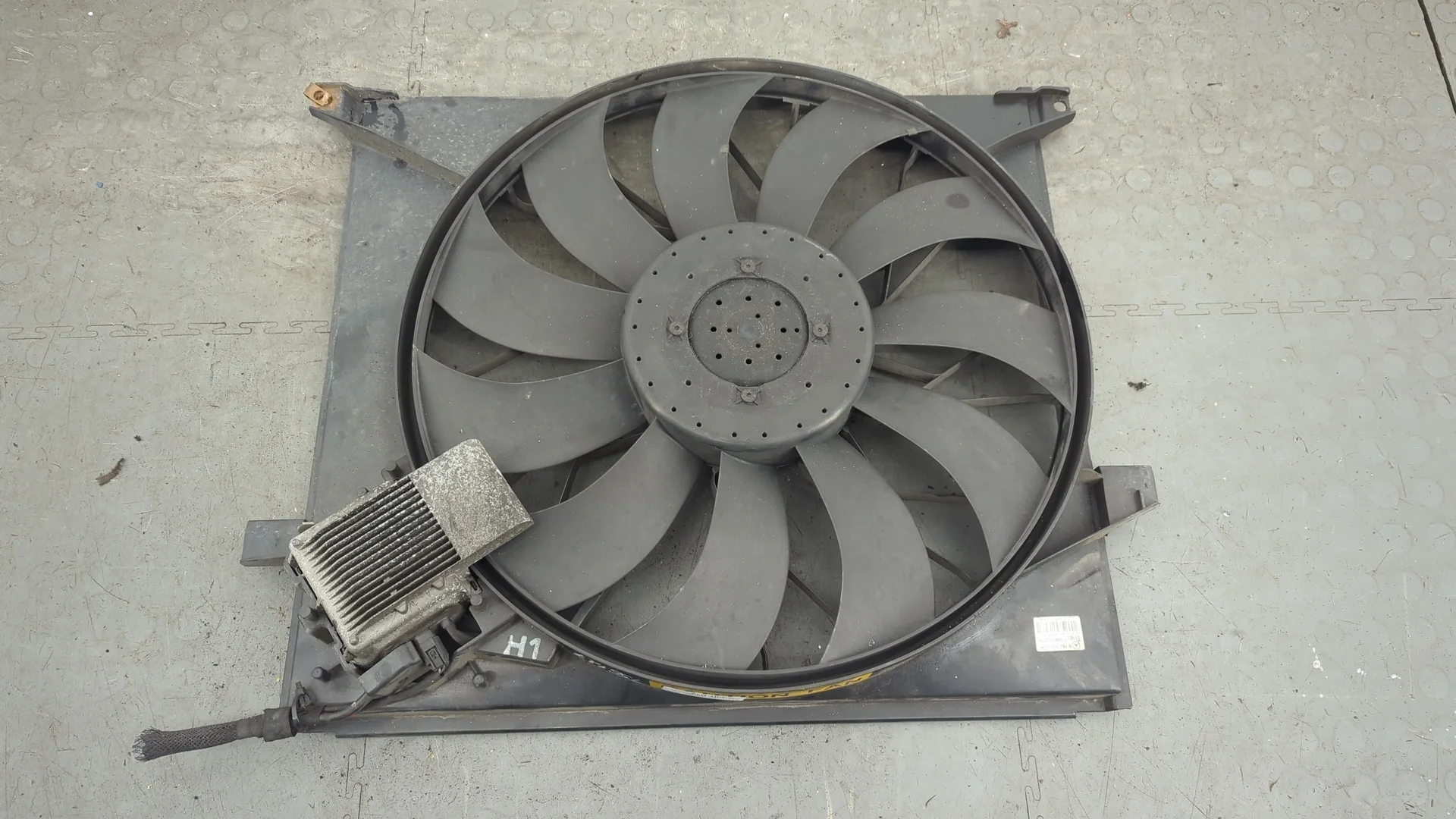 Вентилятор радиатора Mercedes-Benz ML W163 1997-2005 КПП автомат 4х4 (АКПП) OM 612.963 Дизель 2.7 л