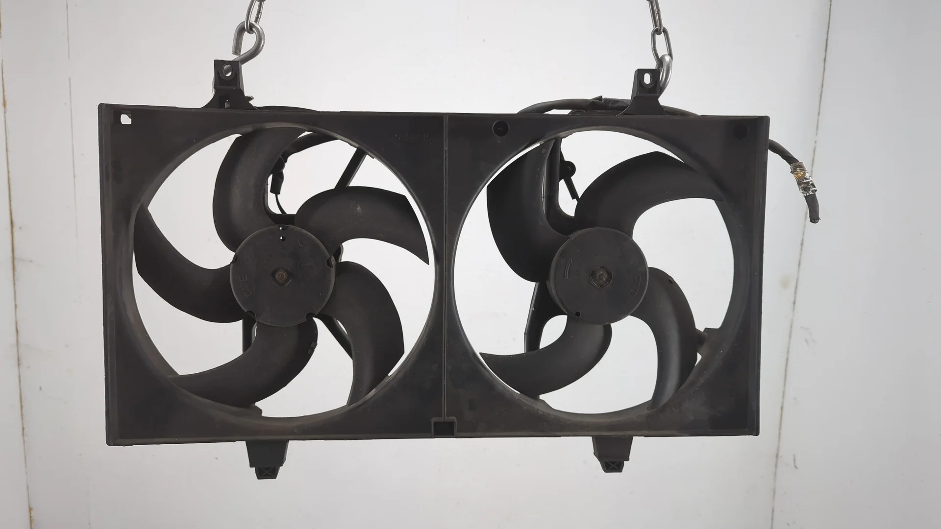 Вентилятор радиатора Nissan Primera P12 2002-2008 КПП 5-ст.мех.(МКПП) QG18DE Бензин 1.8 л Инжектор