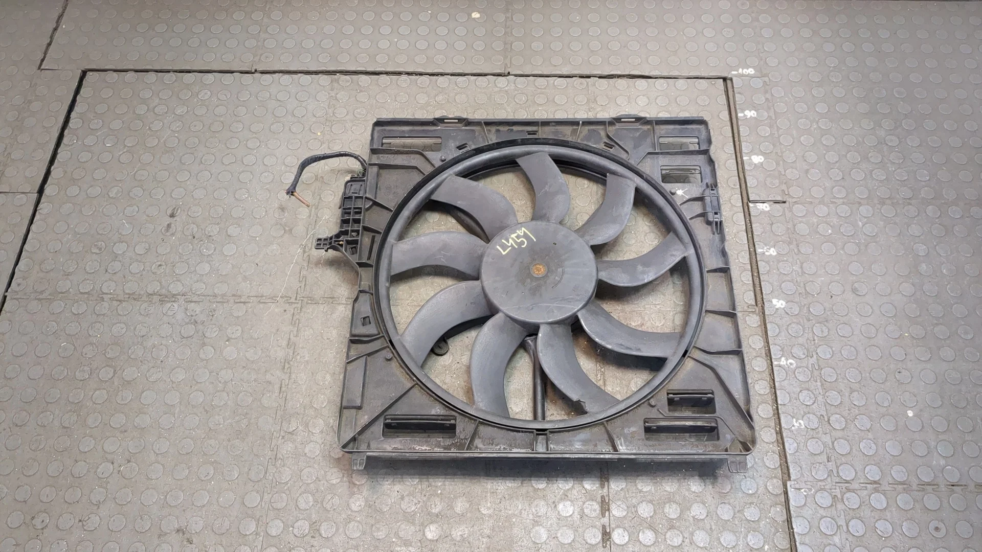 Вентилятор радиатора BMW X6 E71 2007-2014 КПП автомат 4х4 (АКПП) N63B44A Бензин 4.4 л Турбо-инжектор