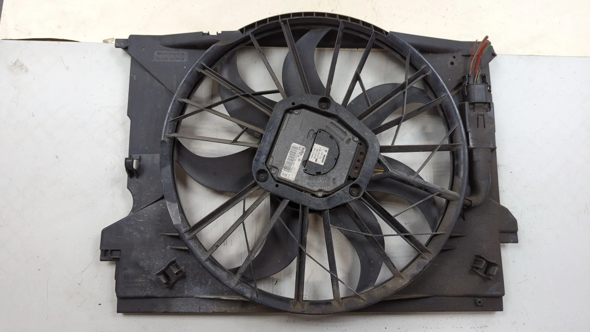 Вентилятор радиатора Mercedes-Benz CLS C219 2004-2010 КПП автомат (АКПП) OM 642.920 Дизель 3 л CDI