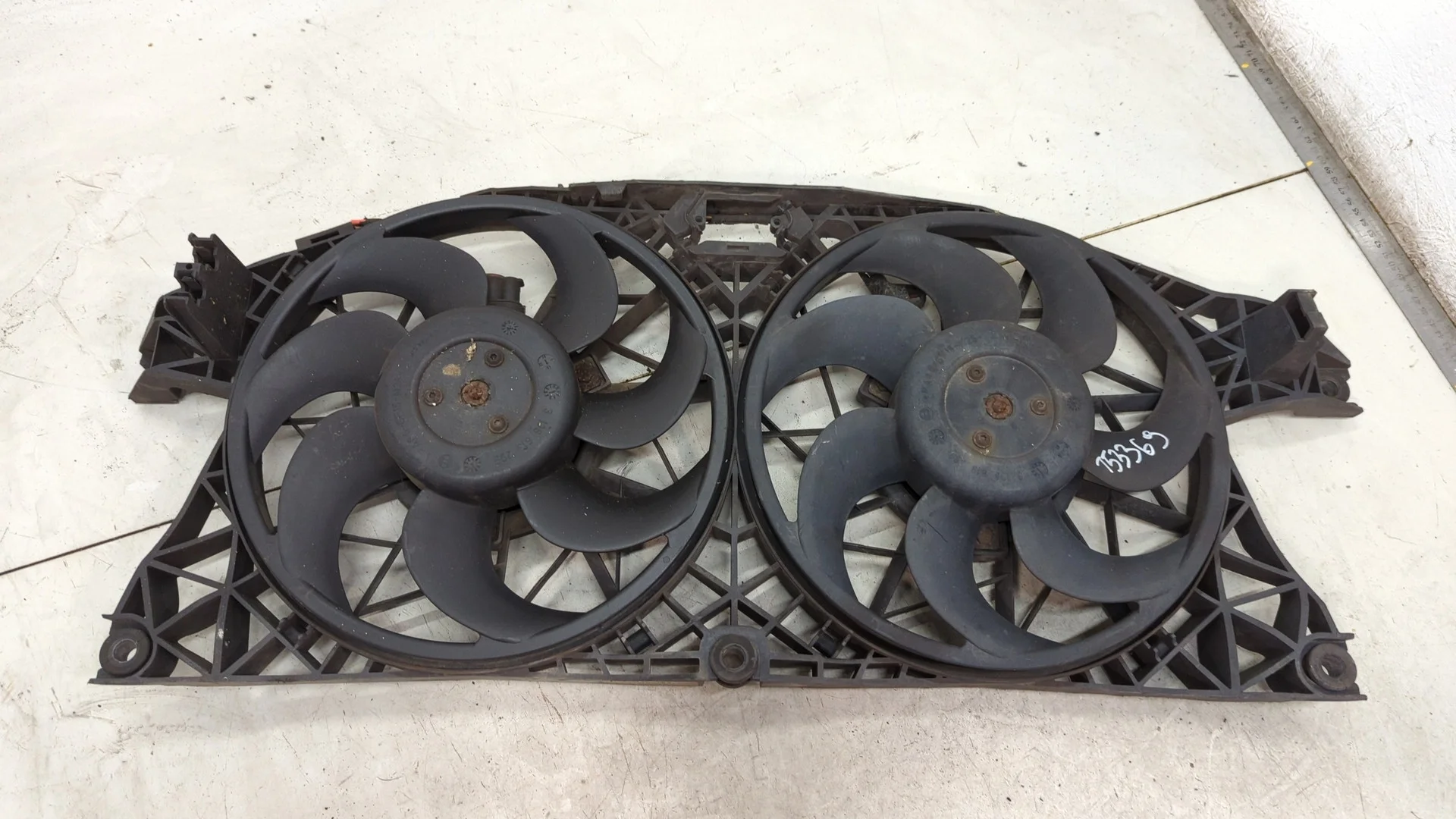 Вентилятор радиатора Mercedes-Benz Viano 2003-2014 КПП автомат (АКПП) M272.978 Бензин 3.5 л Инжектор