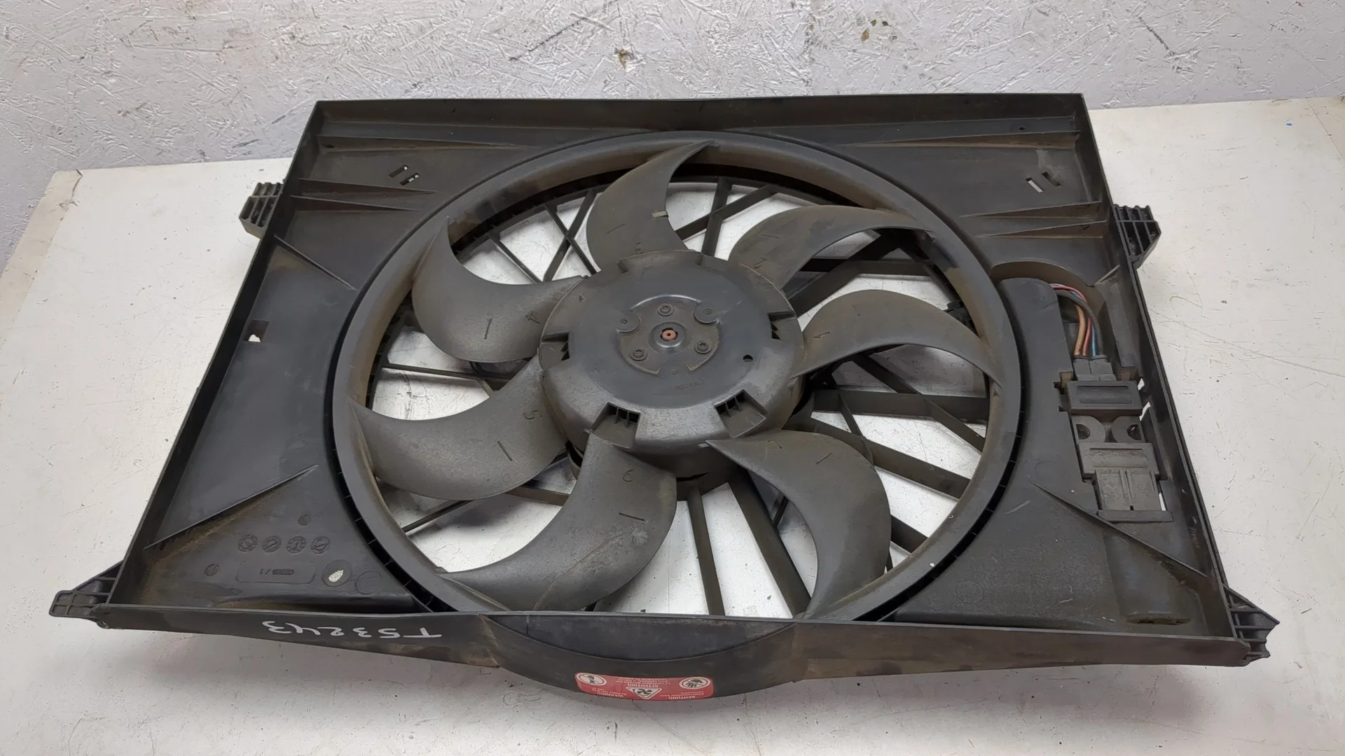 Вентилятор радиатора Mercedes-Benz E-Class W211 2002-2009 КПП автомат (АКПП) M112.913 Бензин 2.6 л Инжектор