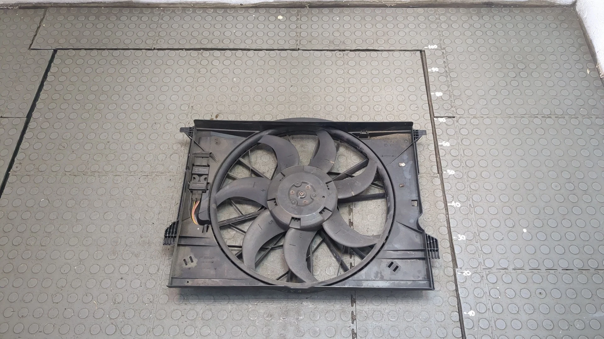 Вентилятор радиатора Mercedes-Benz CLS C219 2004-2010 КПП автомат (АКПП) OM 642.920 Дизель 3 л CDI