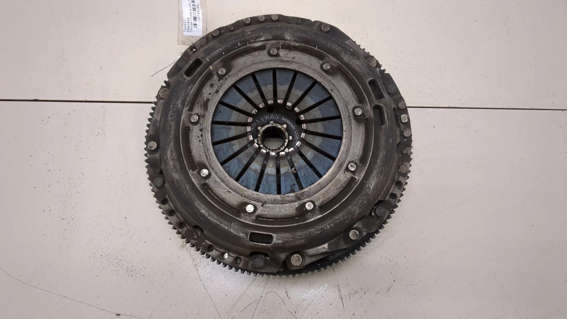 Маховик Skoda Octavia (A5) 2004-2013 КПП 6-ст.мех.(МКПП) BKD Дизель 2 л TDI