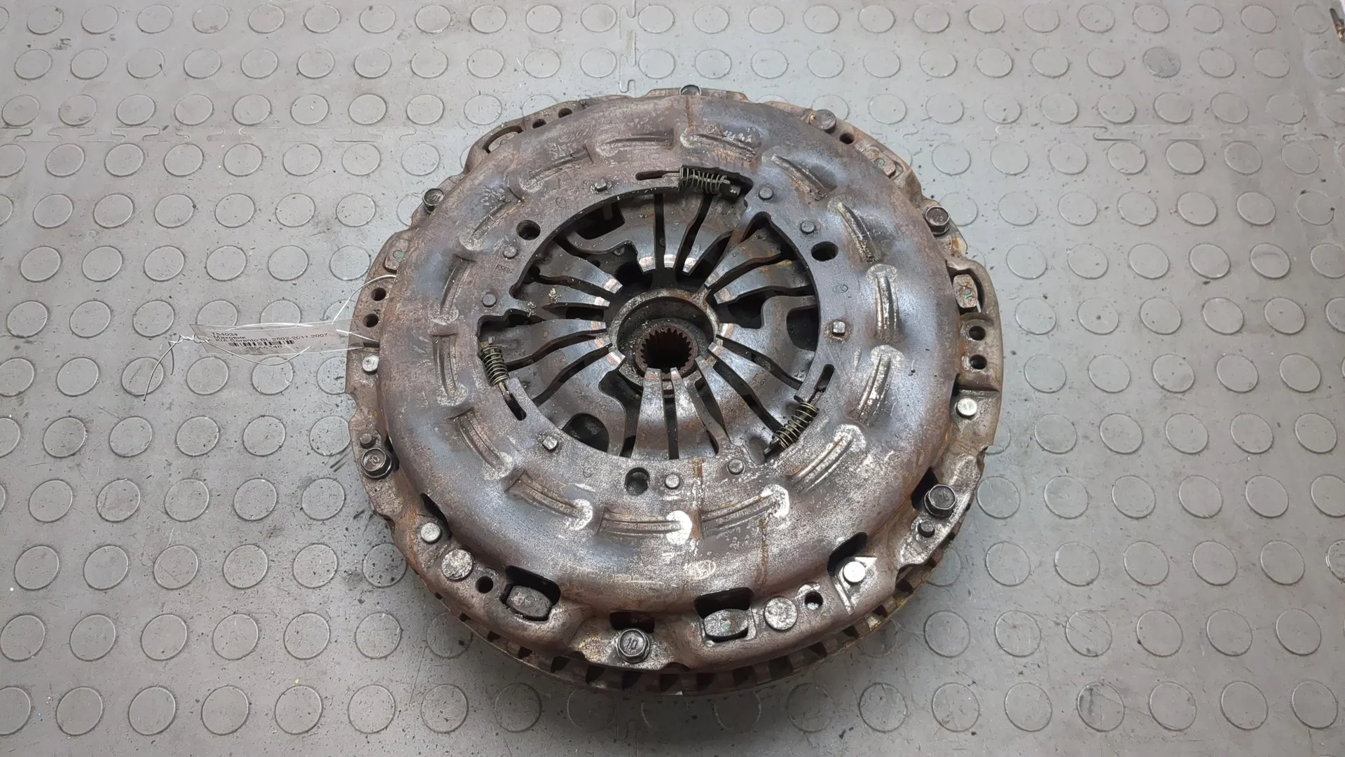 Маховик Kia Sorento BL 2002-2011 КПП 5-ст.мех 4х4 (МКПП) D4CB Дизель 2.5 л CRDi