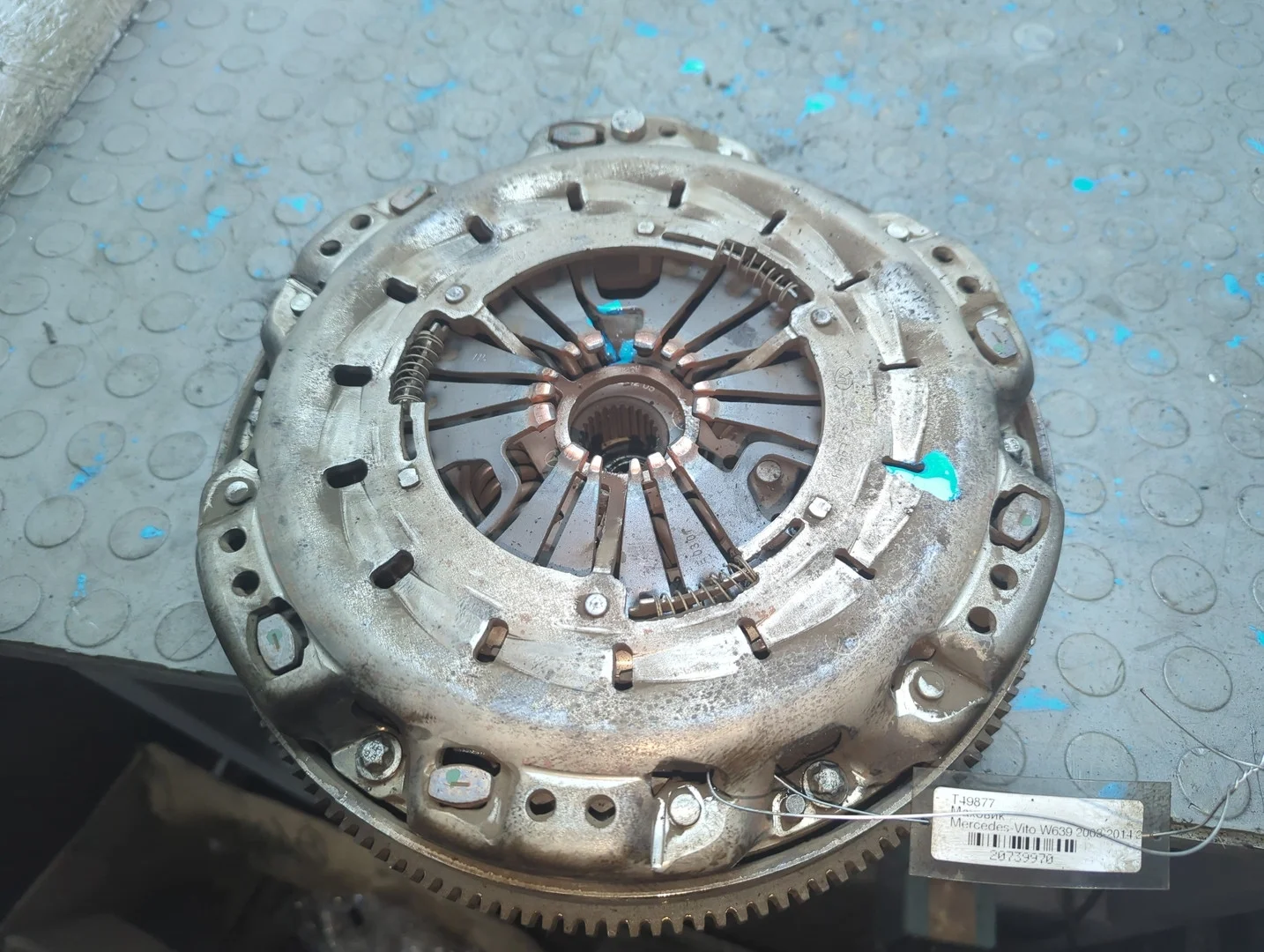 Маховик Mercedes-Benz Vito W639 2003-2014 КПП 6-ст.мех.(МКПП) OM 646.983 Дизель 2.2 л CDI
