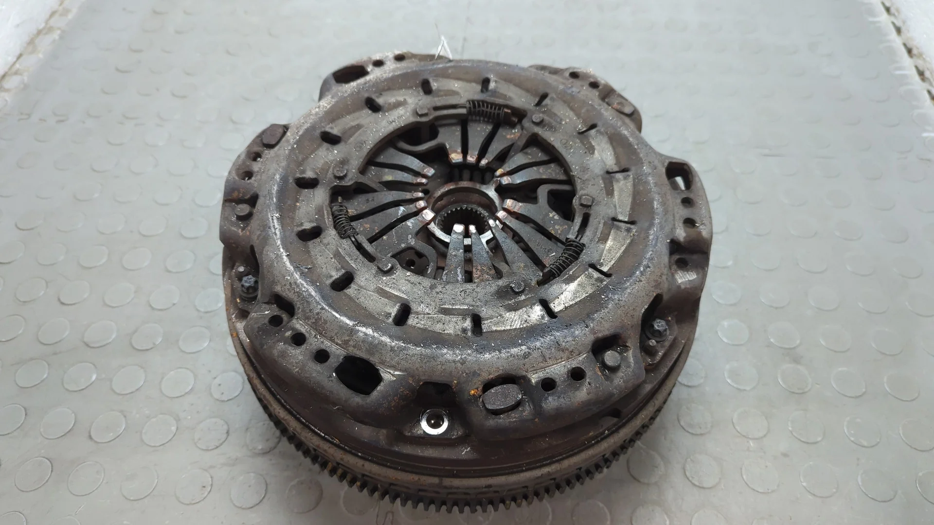 Маховик Mercedes-Benz Sprinter 2006-2018 КПП 6-ст.мех.(МКПП) OM 651.955 DE 22 LA Дизель 2.1 л CDI