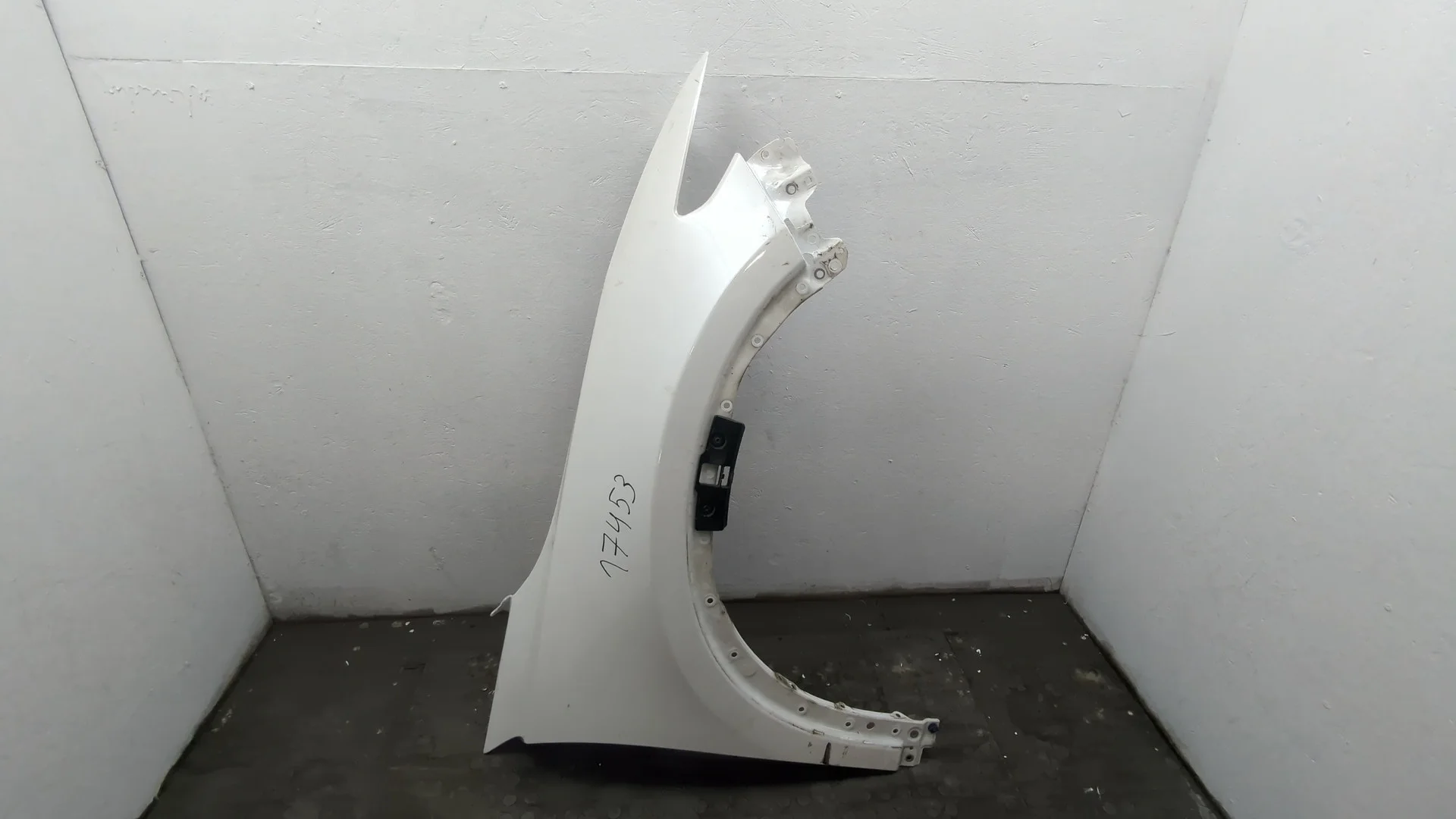 Крыло Mazda CX-9 2016-2022 КПП автомат (АКПП) PY Бензин 2.5 л Турбо-инжектор