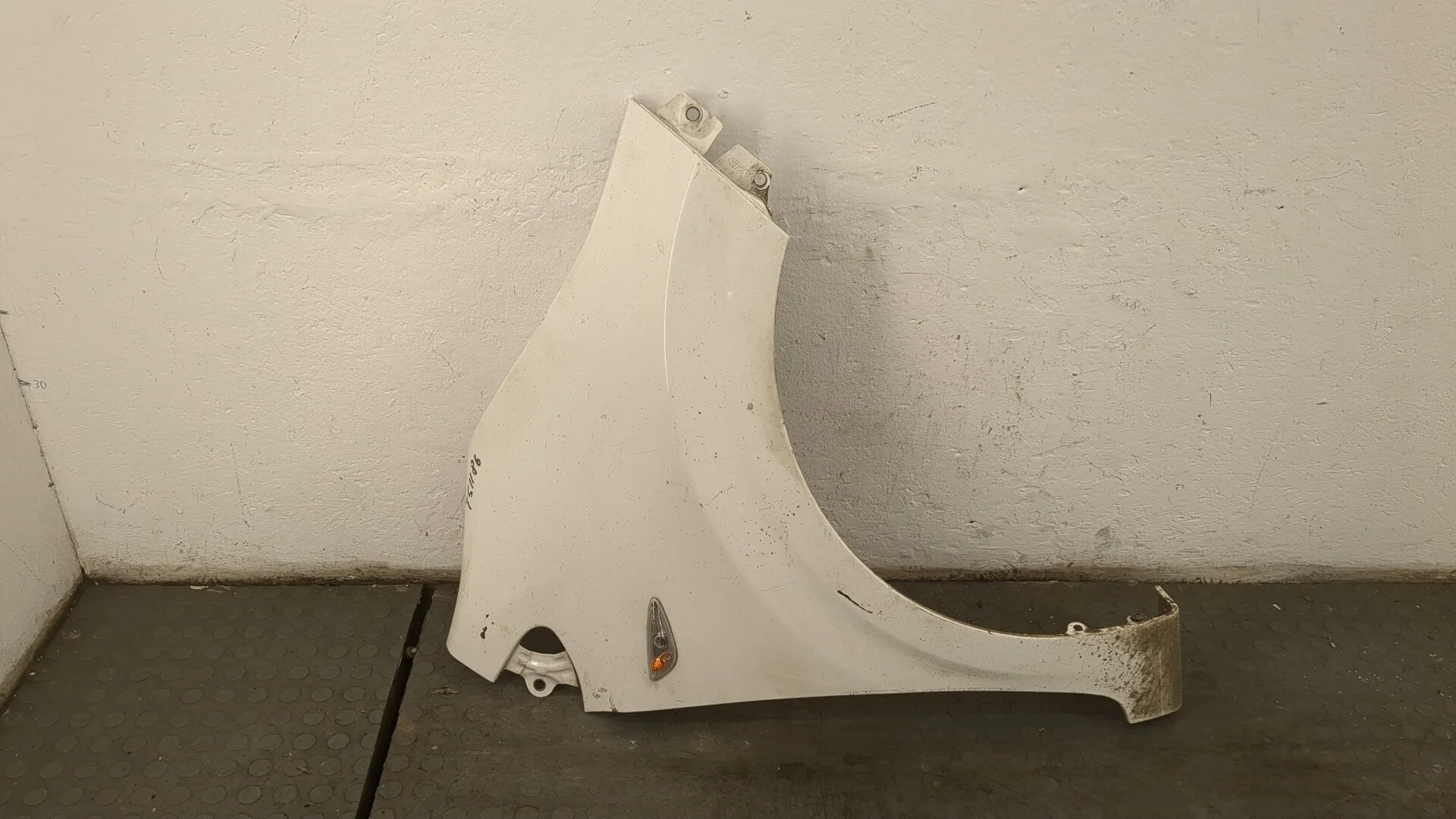 Крыло Kia Picanto 2017-2025 КПП 5-ст.мех.(МКПП) G3LD Бензин 1 л Инжектор