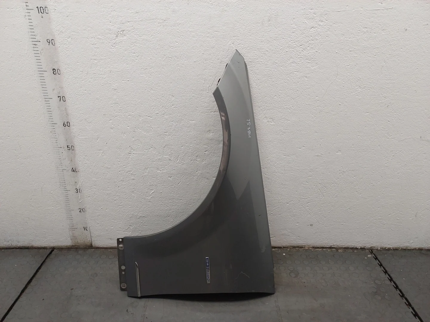 Крыло Mercedes-Benz C W204 2006-2015 КПП автомат (АКПП) OM 642.830 Дизель 3 л CDI