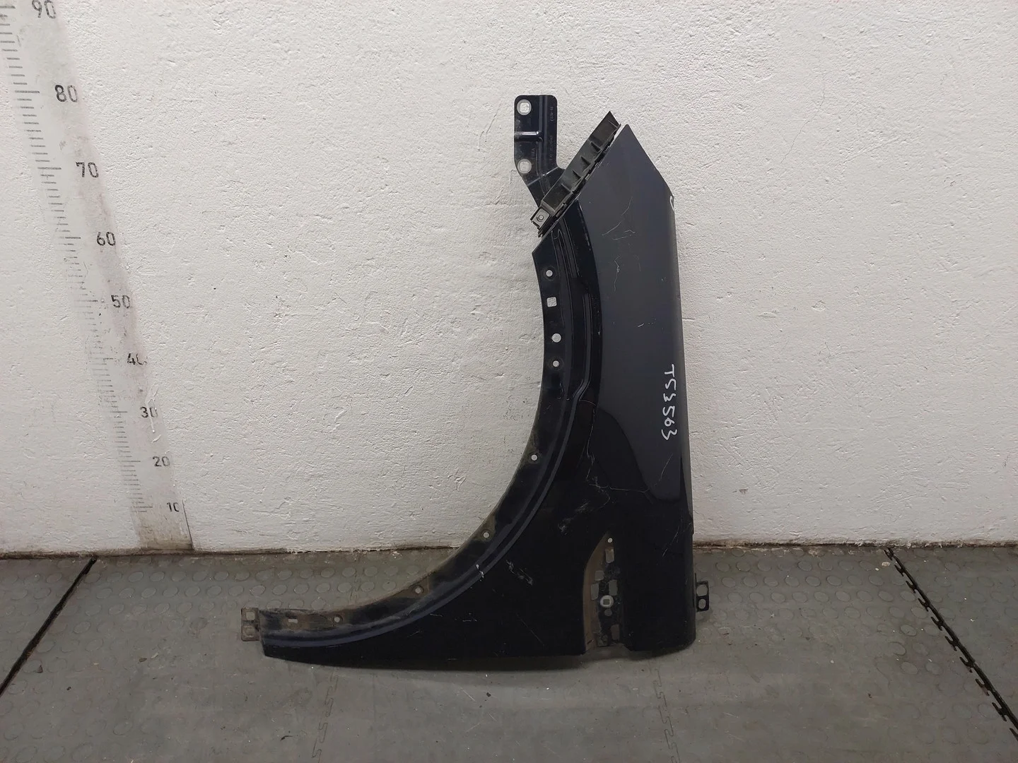 Крыло Land Rover Discovery Sport 2014-2022 КПП 6-ст.мех 4х4 (МКПП) 204DTD Дизель 2 л Турбо