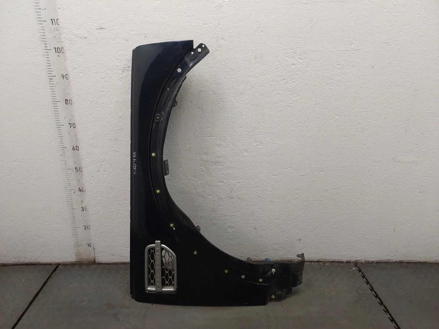 Крыло Land Rover Discovery 4 2009-2016 КПП автомат 4х4 (АКПП) 306DT Дизель 3 л Турбо