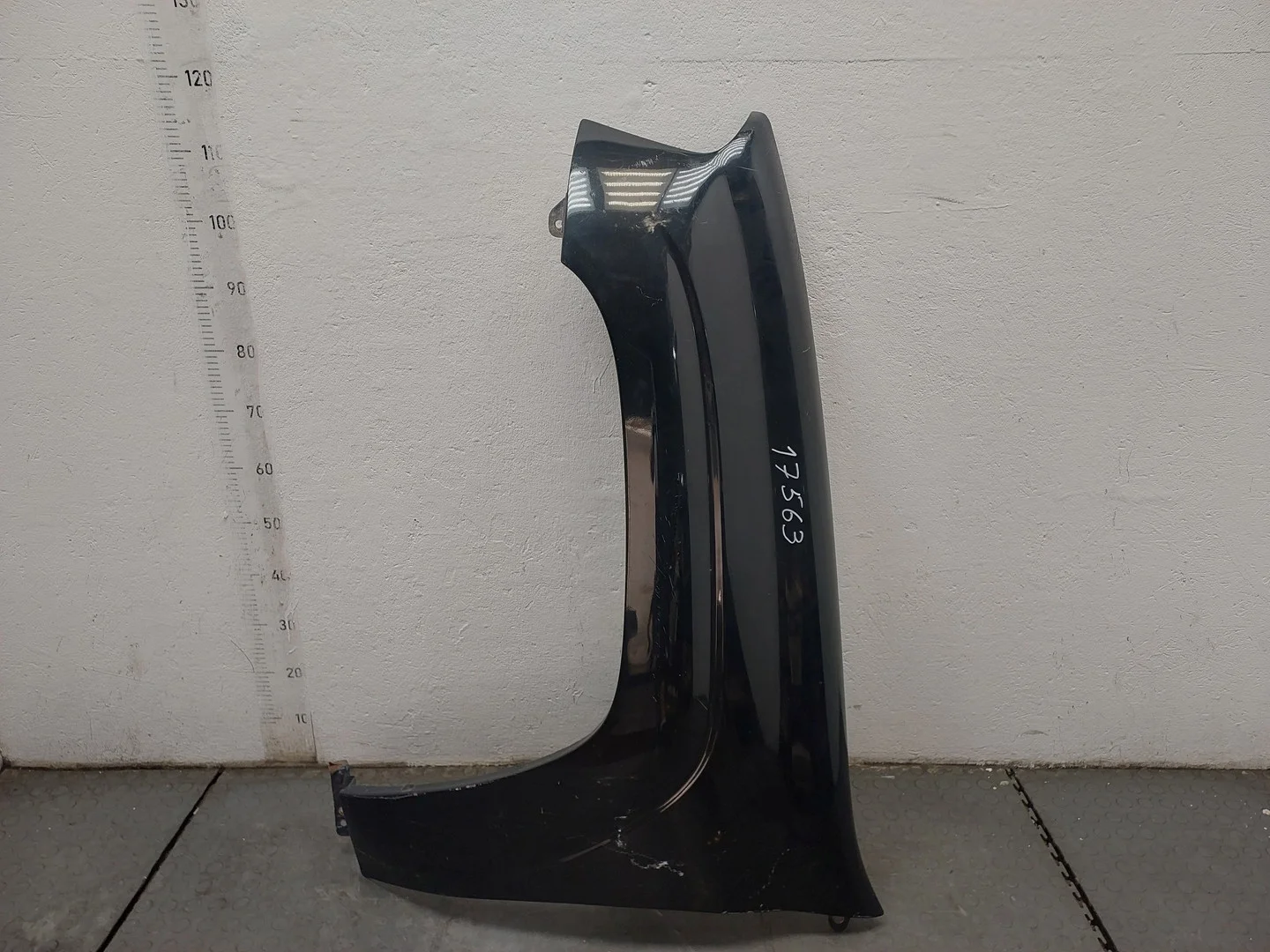 Крыло Chevrolet Trailblazer 2001-2010 КПП автомат 4х4 (АКПП) LL8 Бензин 4.2 л Инжектор