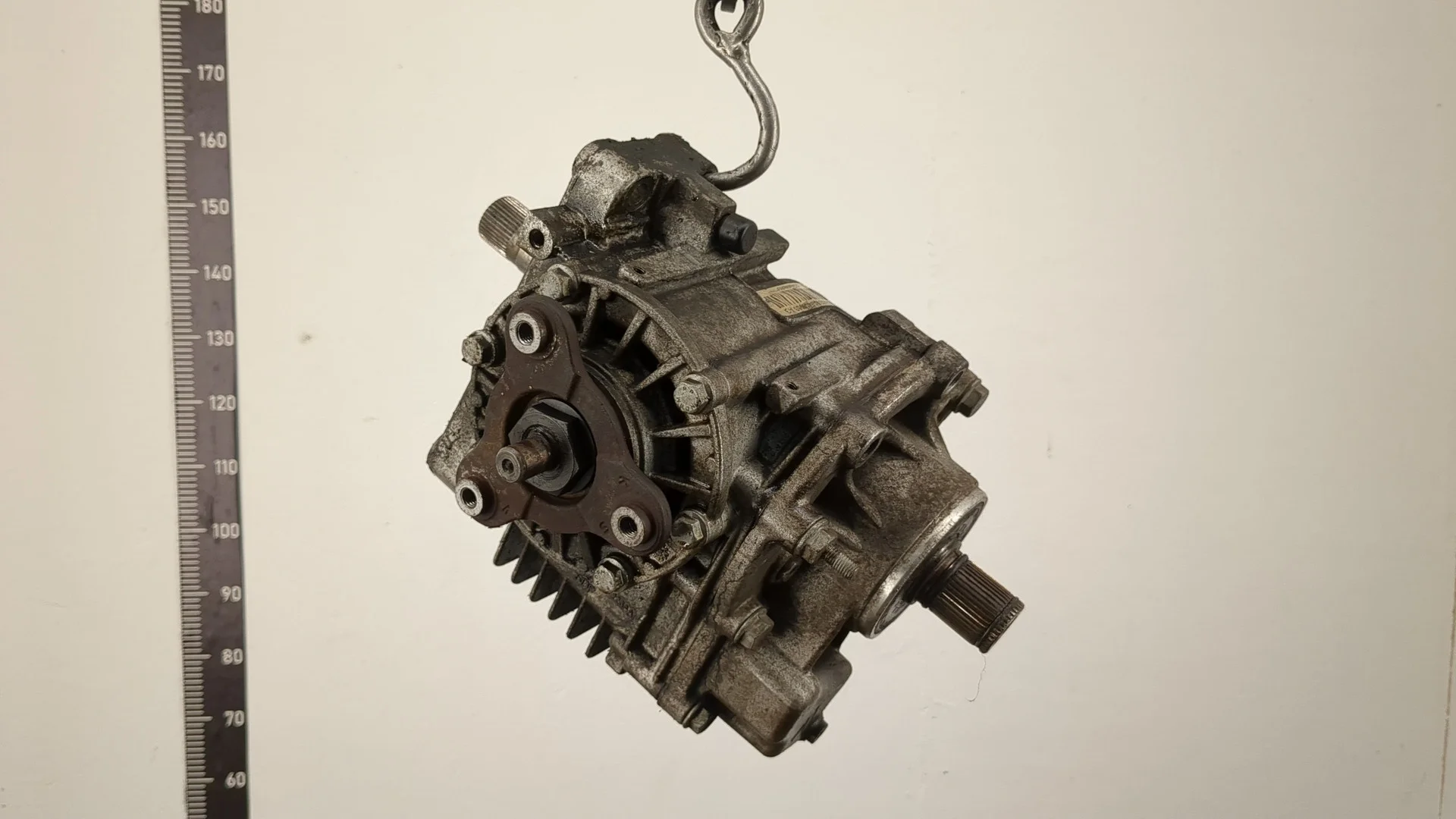 Редуктор Раздаточный КПП (раздатка) Volkswagen Tiguan 2011-2018 КПП 6-ст.мех 4х4 (МКПП) CFGC Дизель 2 л TDI