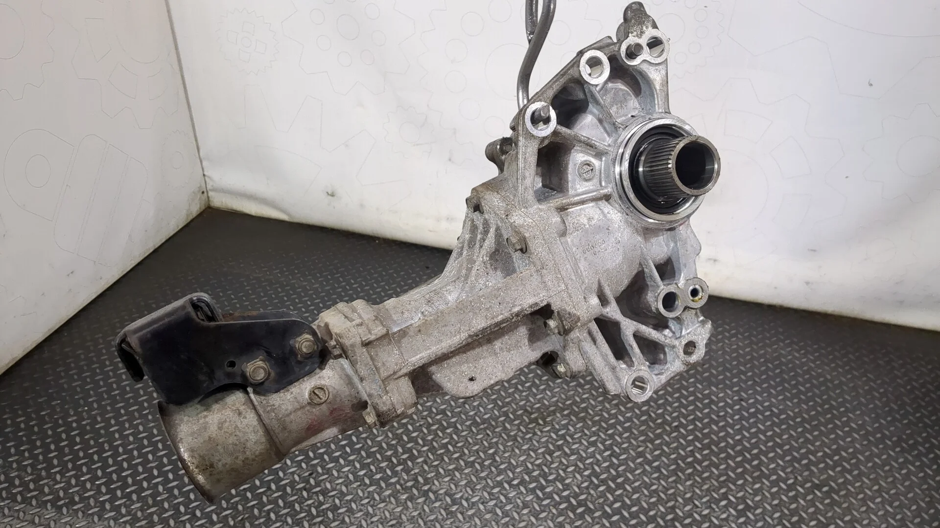 Редуктор Раздаточный КПП (раздатка) Mitsubishi Outlander 2012-2021 КПП вариатор 4J11 Бензин 2 л Инжектор