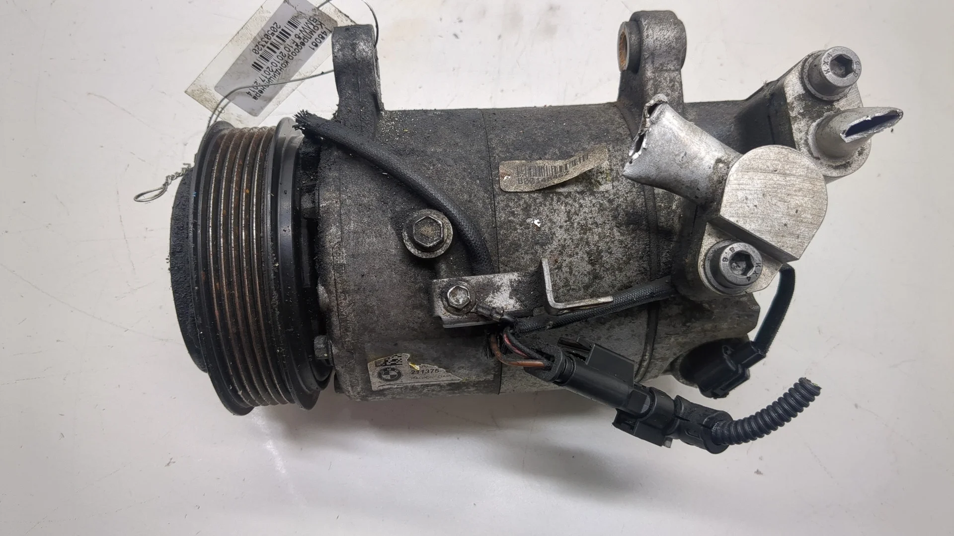 Компрессор кондиционера BMW 5 F10 2010-2017 КПП автомат (АКПП) B47D20A Дизель 2 л Турбо