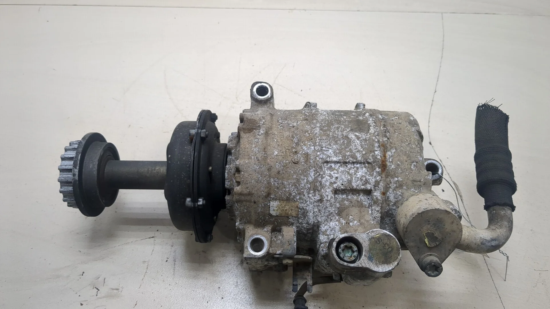 Компрессор кондиционера Volkswagen Touareg 2002-2007 КПП автомат 4х4 (АКПП) AYH Дизель 5 л TDI