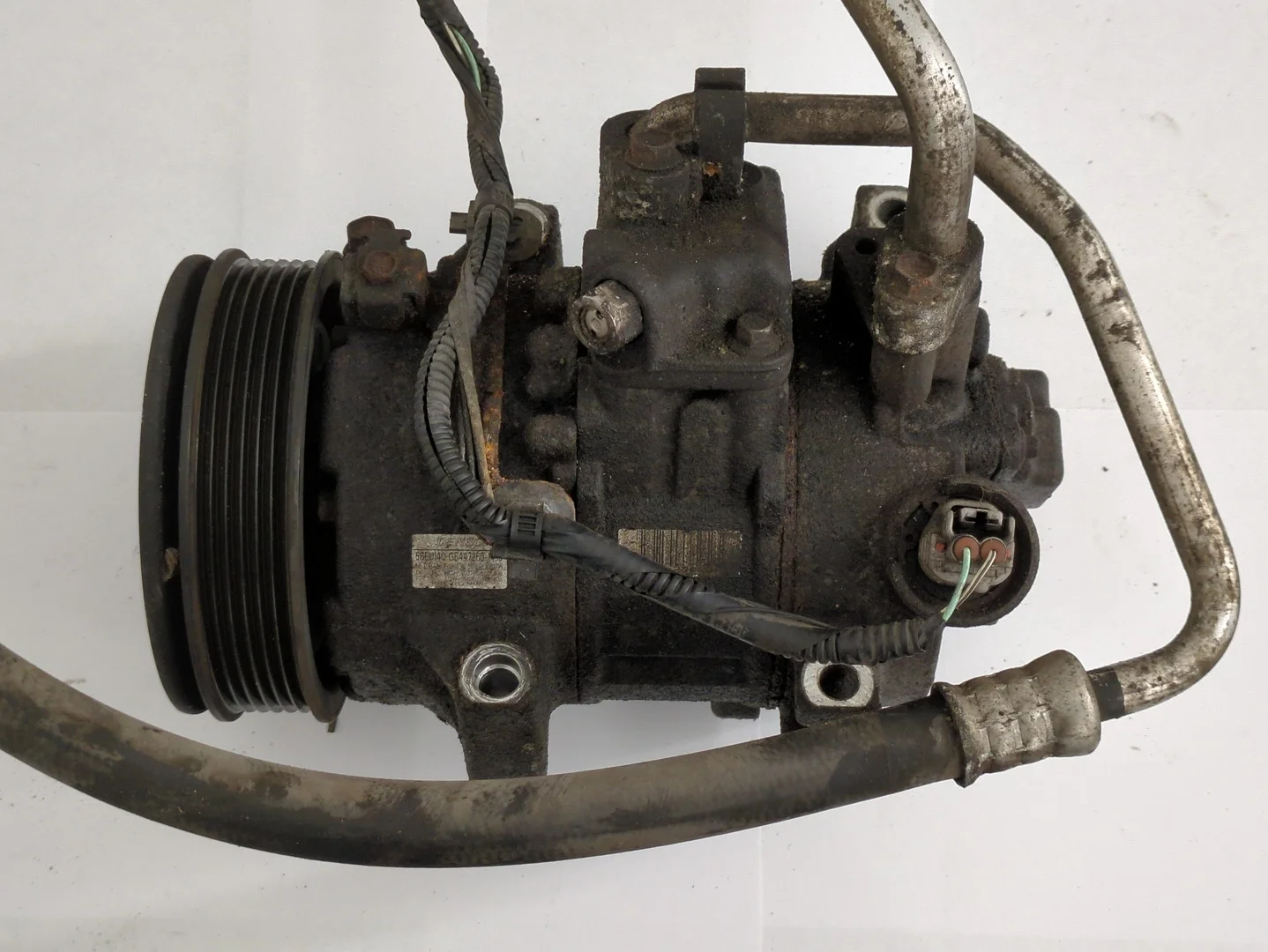 Компрессор кондиционера Toyota Auris E15 2006-2012 КПП 5-ст.мех.(МКПП) 1ZR-FE Бензин 1.6 л Инжектор