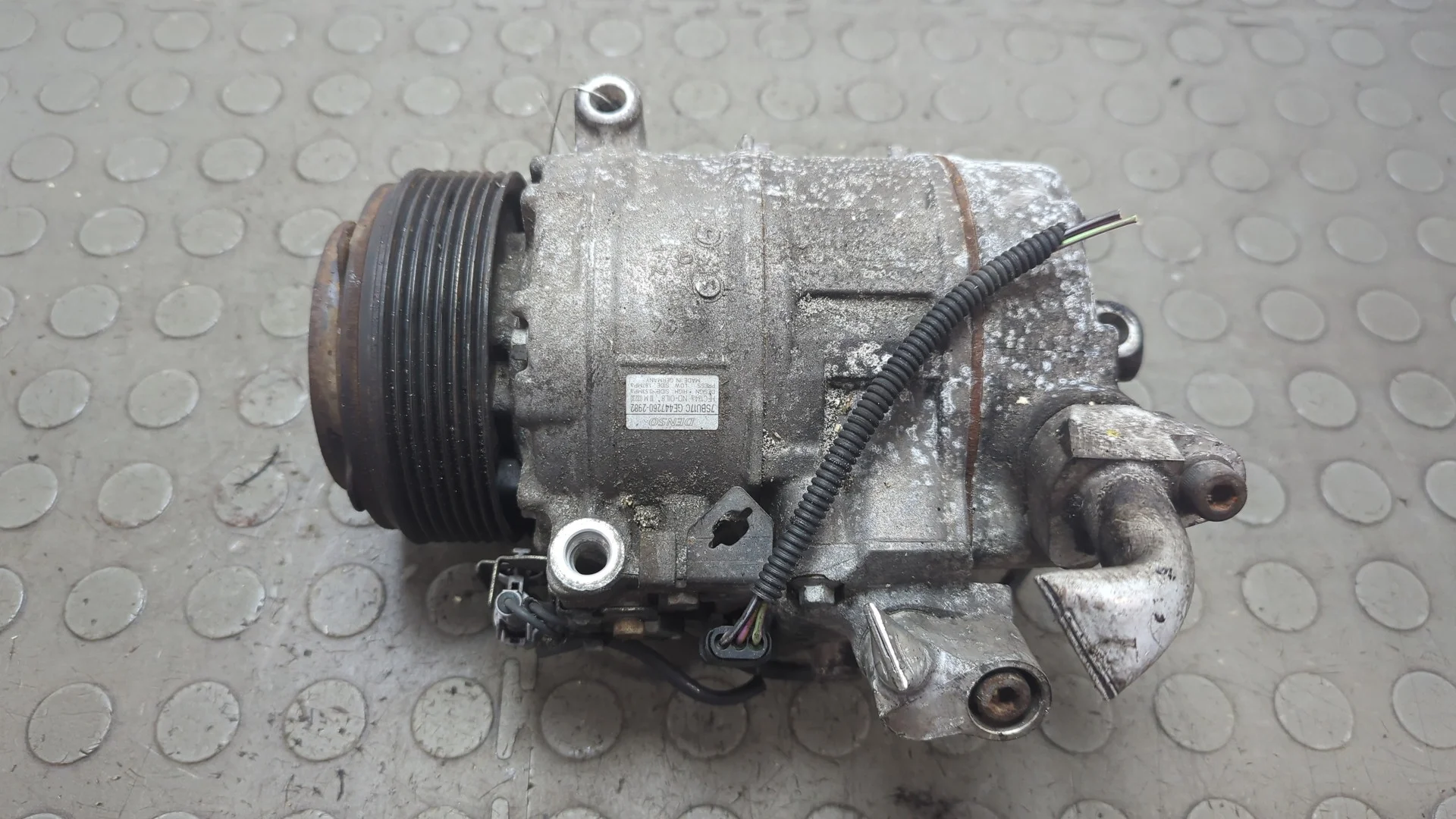 Компрессор кондиционера BMW 5 F10 2010-2017 КПП автомат (АКПП) N57D30A Дизель 3 л Турбо