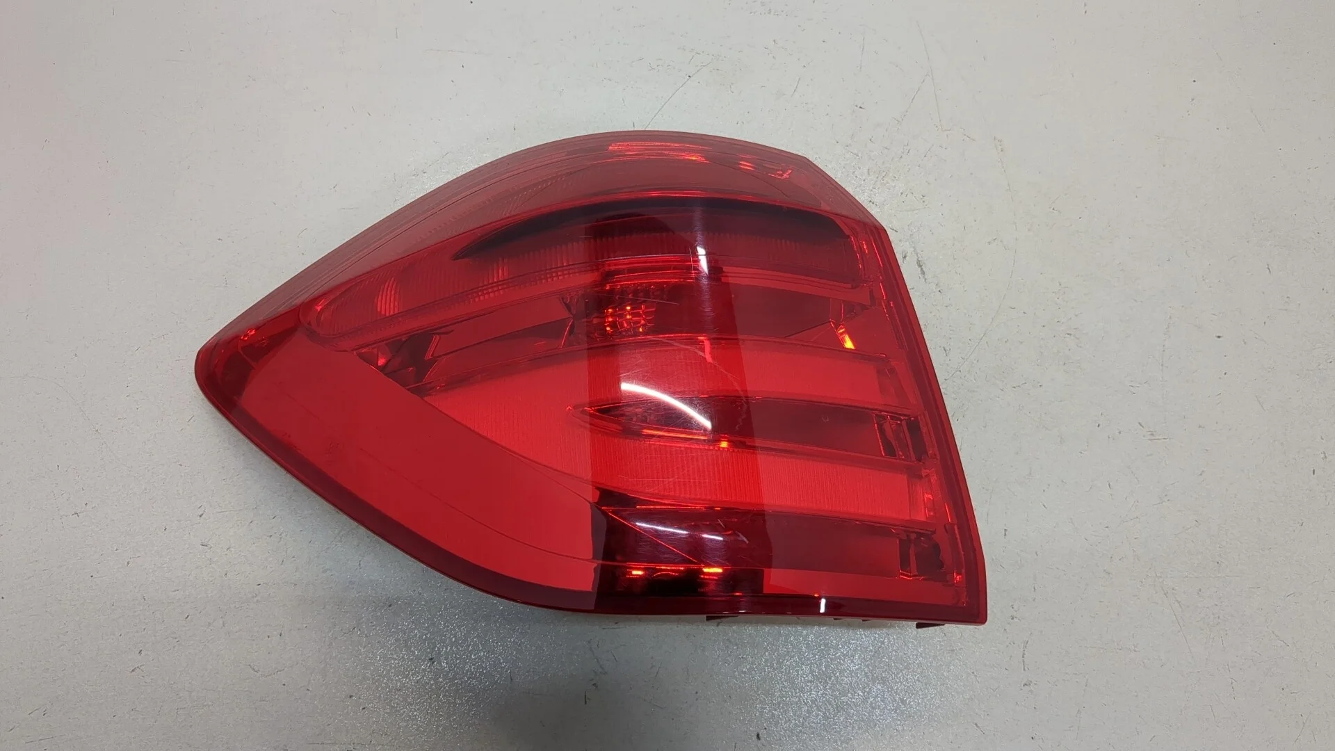 Фонарь (задний) Mercedes-Benz GL X166 2012-2016 КПП автомат 4х4 (АКПП) 278.928 Бензин 4.7 л