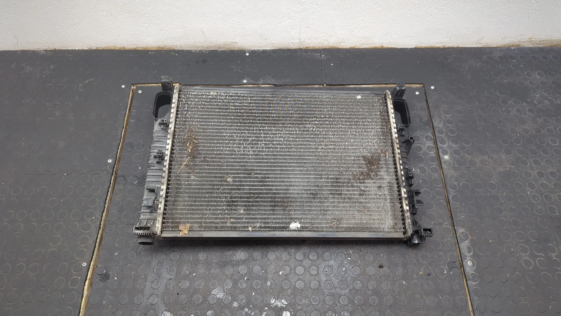 Радиатор охлаждения двигателя Mercedes-Benz E-Class W211 2002-2009 КПП автомат (АКПП) M272.964 Бензин 3.5 л Инжектор