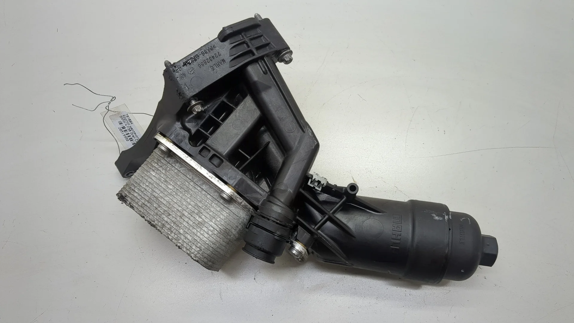 Корпус масляного фильтра BMW 4 F36 Gran Coupe 2014-2020 КПП 6-ст.мех.(МКПП) B48B20A Бензин 2 л Турбо-инжектор