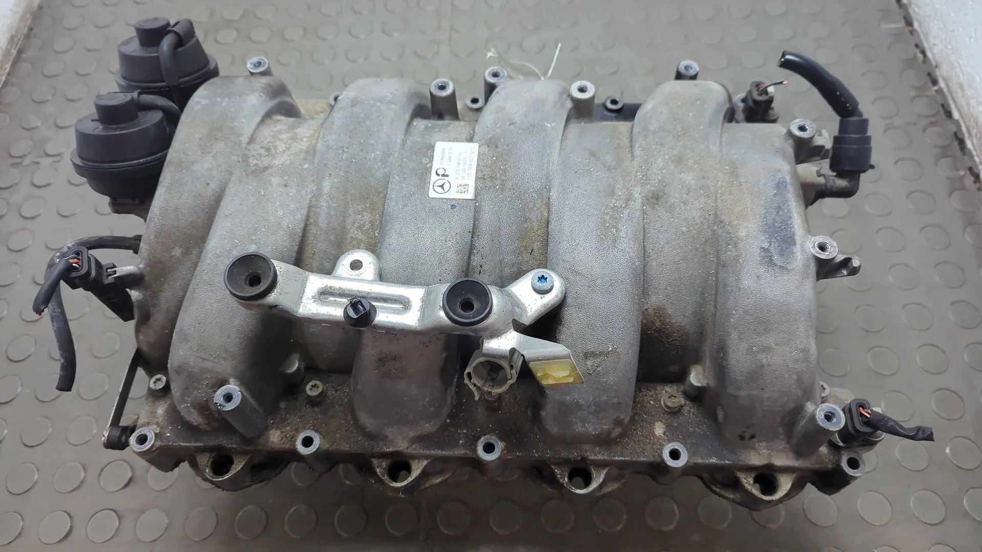 Коллектор впускной Mercedes-Benz GL-Class X164 2006-2012 КПП автомат 4х4 (АКПП) M273.963 Бензин 5.5 л Инжектор