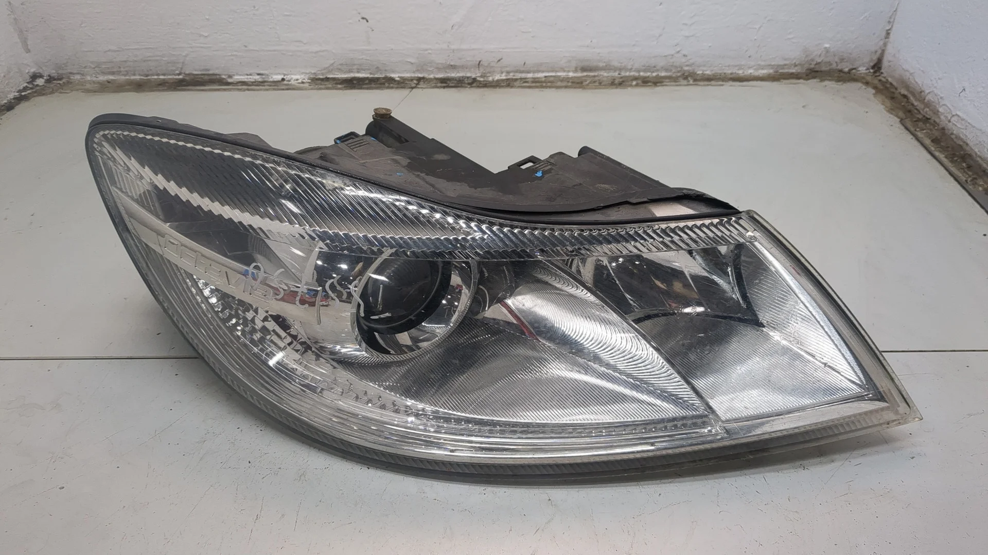 Фара (передняя) Skoda Octavia (A5) 2004-2013 КПП 5-ст.мех.(МКПП) CAYC Дизель 1.6 л TDI