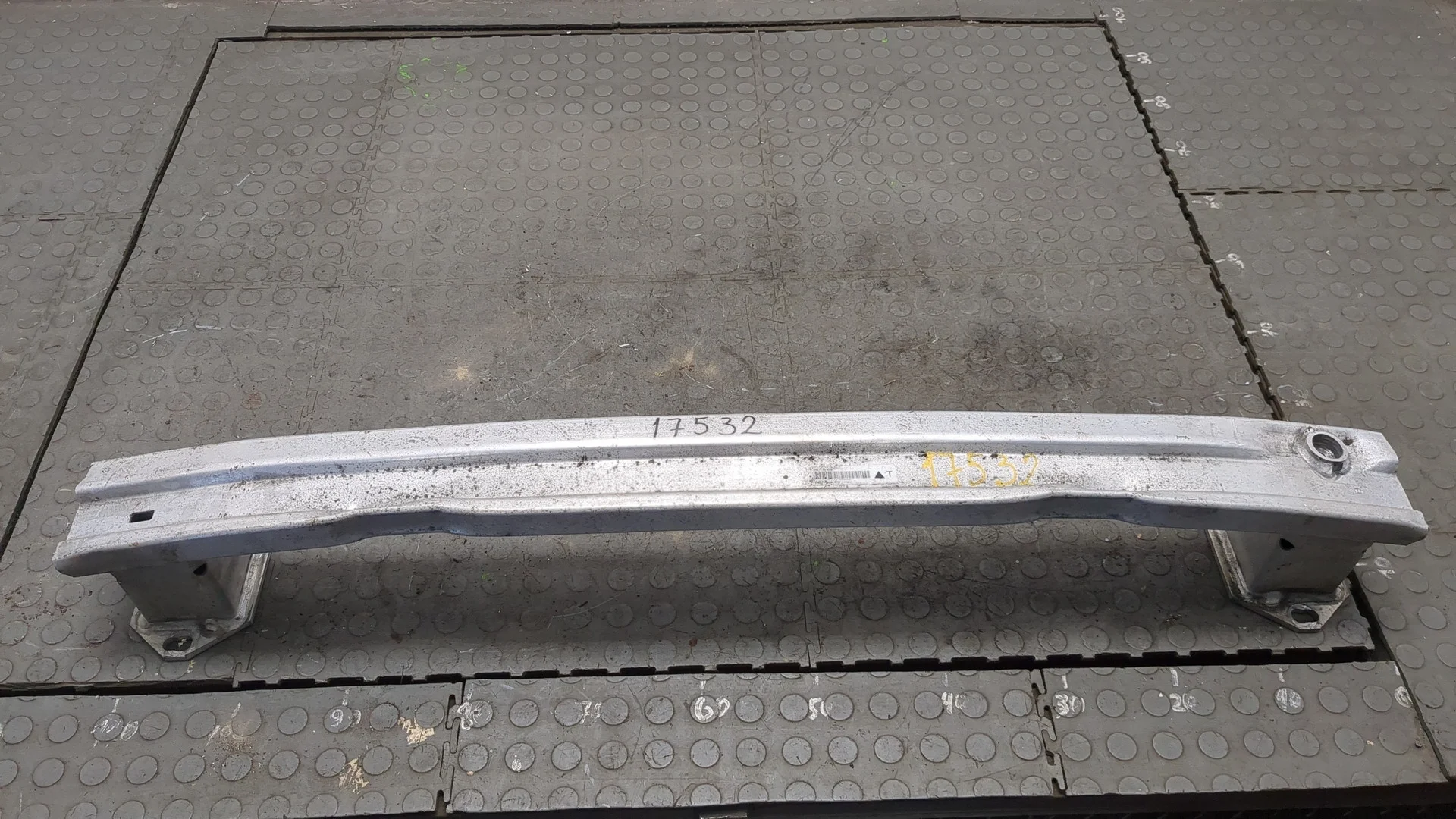 Усилитель бампера BMW X1 (F48) 2015-2022 КПП автомат 4х4 (АКПП) B46A20B Бензин 2 л Инжектор