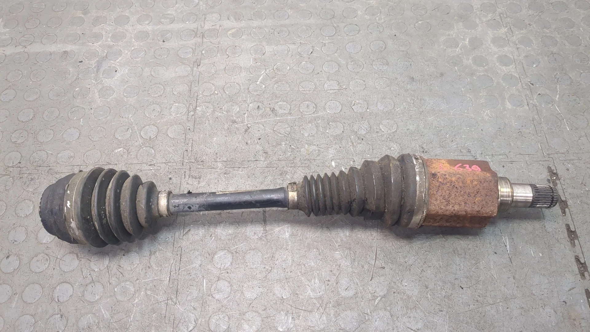 Полуось (приводной вал, шрус) BMW 5 F10 2010-2017 КПП автомат 4х4 (АКПП) N55B30A Бензин 3 л Турбо-инжектор