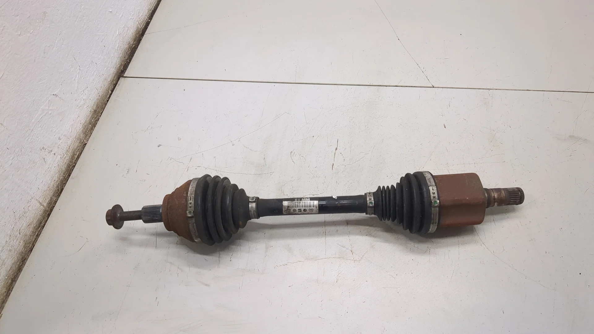 Полуось (приводной вал, шрус) Audi Q3 2011-2018 КПП автомат (АКПП) CCTA Бензин 2 л TSI