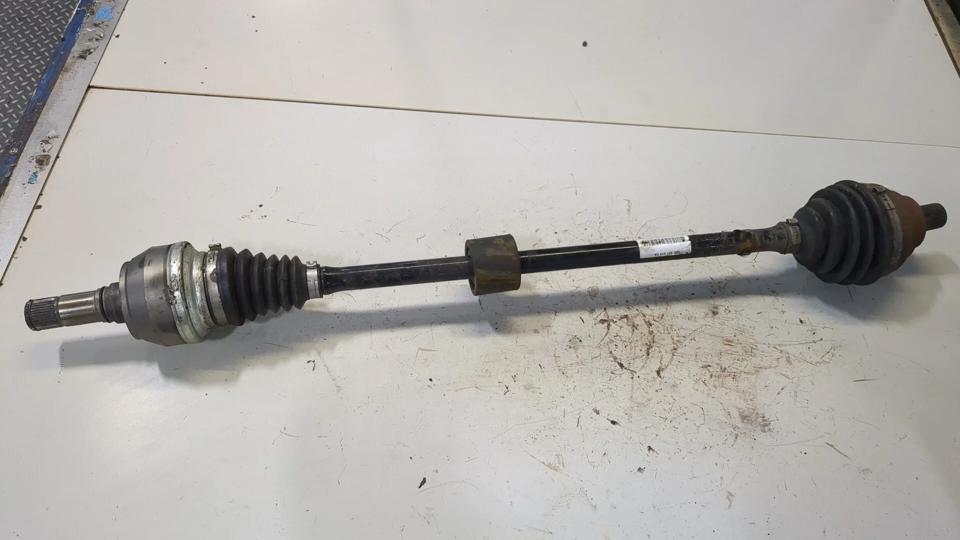 Полуось (приводной вал, шрус) Audi Q3 2018-2025 КПП-робот (РКПП) DFYA Бензин 1.5 л TFSI