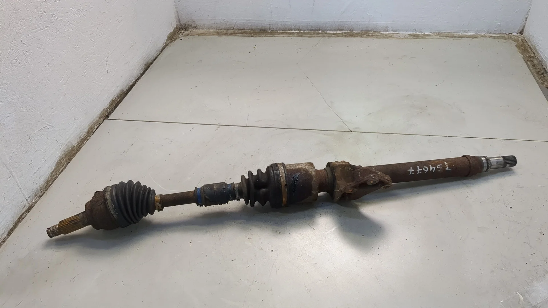 Полуось (приводной вал, шрус) Mazda Mazda3 BK 2003-2009 КПП 5-ст.мех.(МКПП) B6ZE Бензин 1.6 л